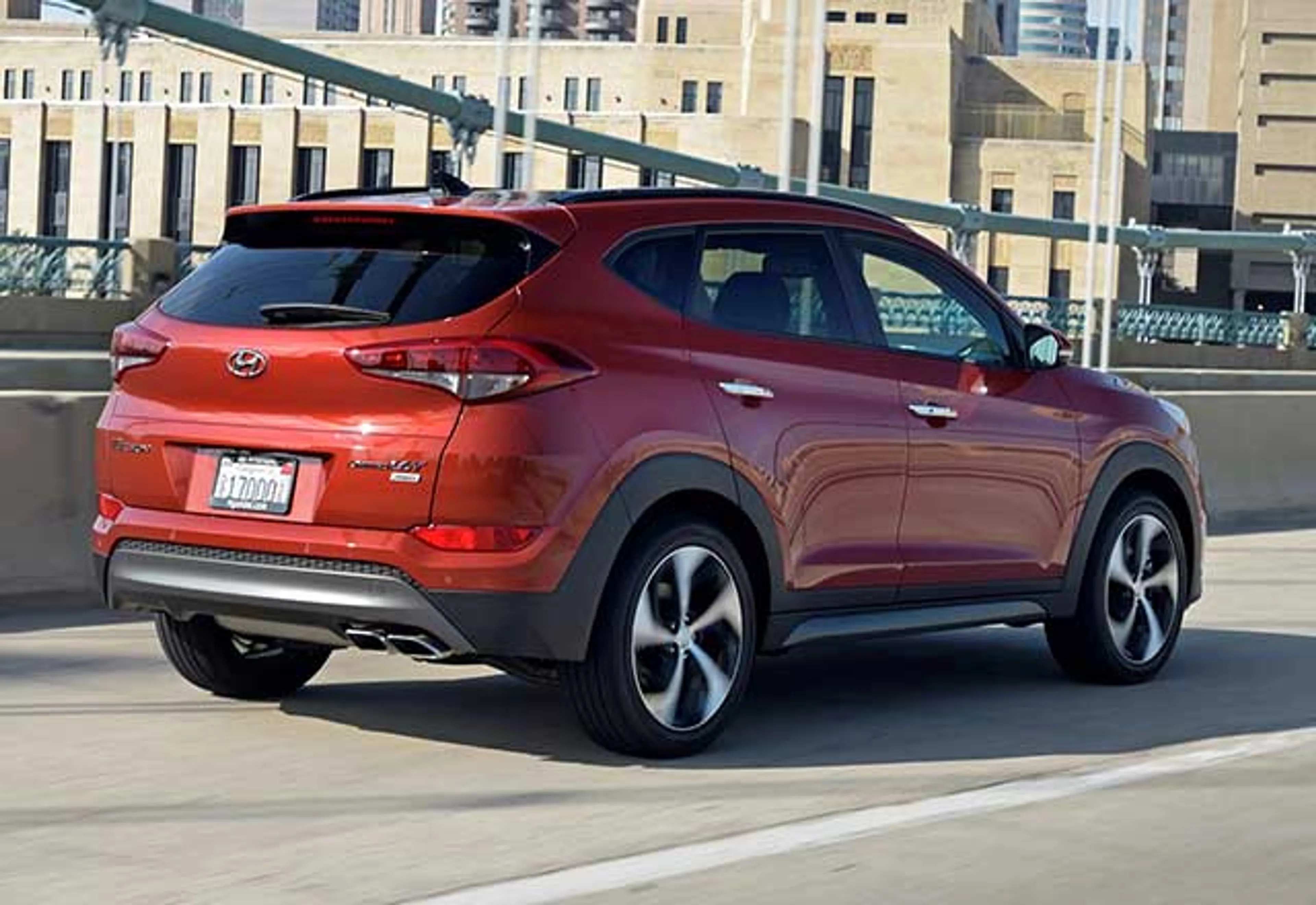 2016 Hyundai Tucson 2.0 GL MT thumbnail 2