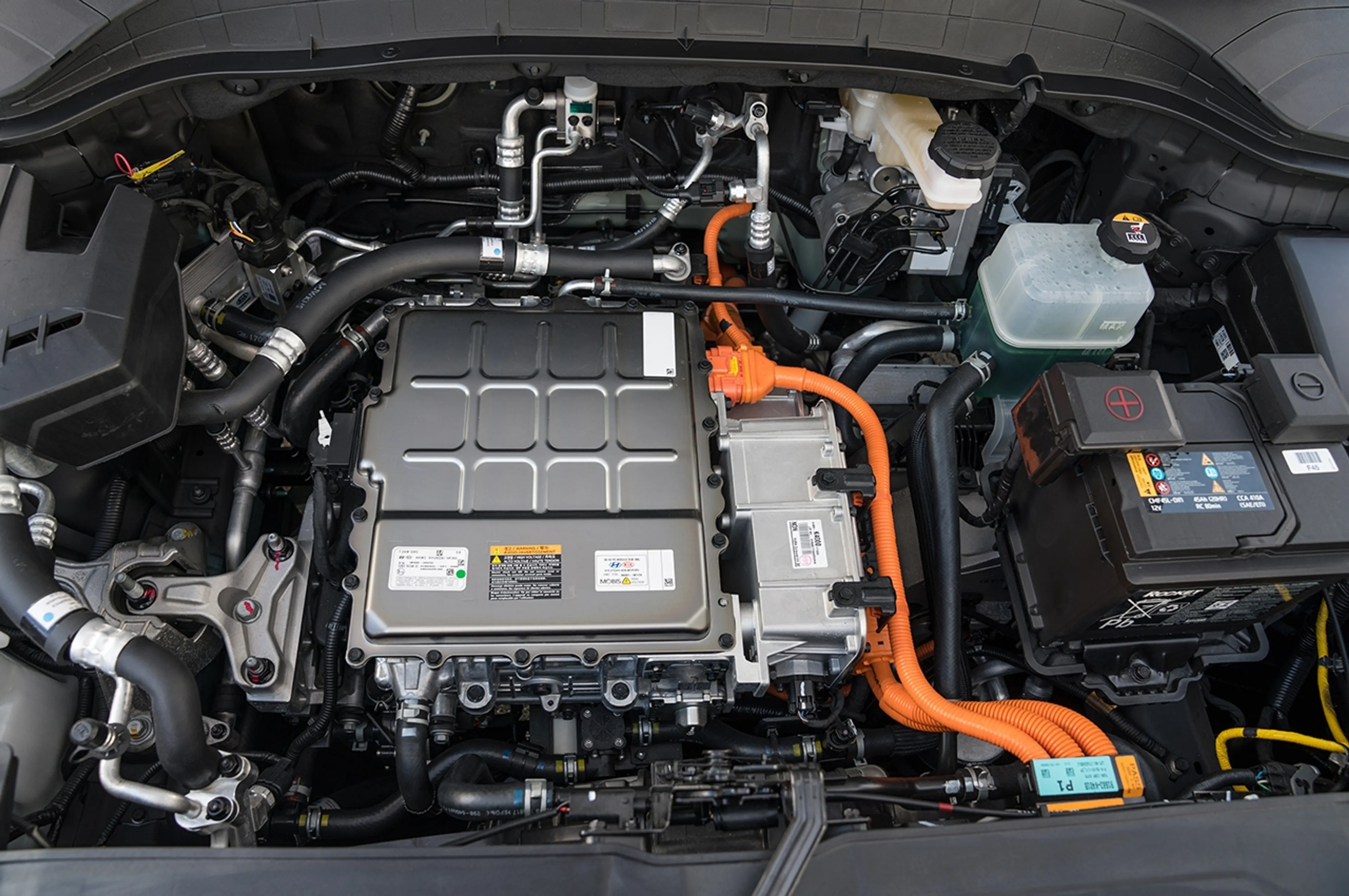 Hyundai Kona Electric thumbnail 4