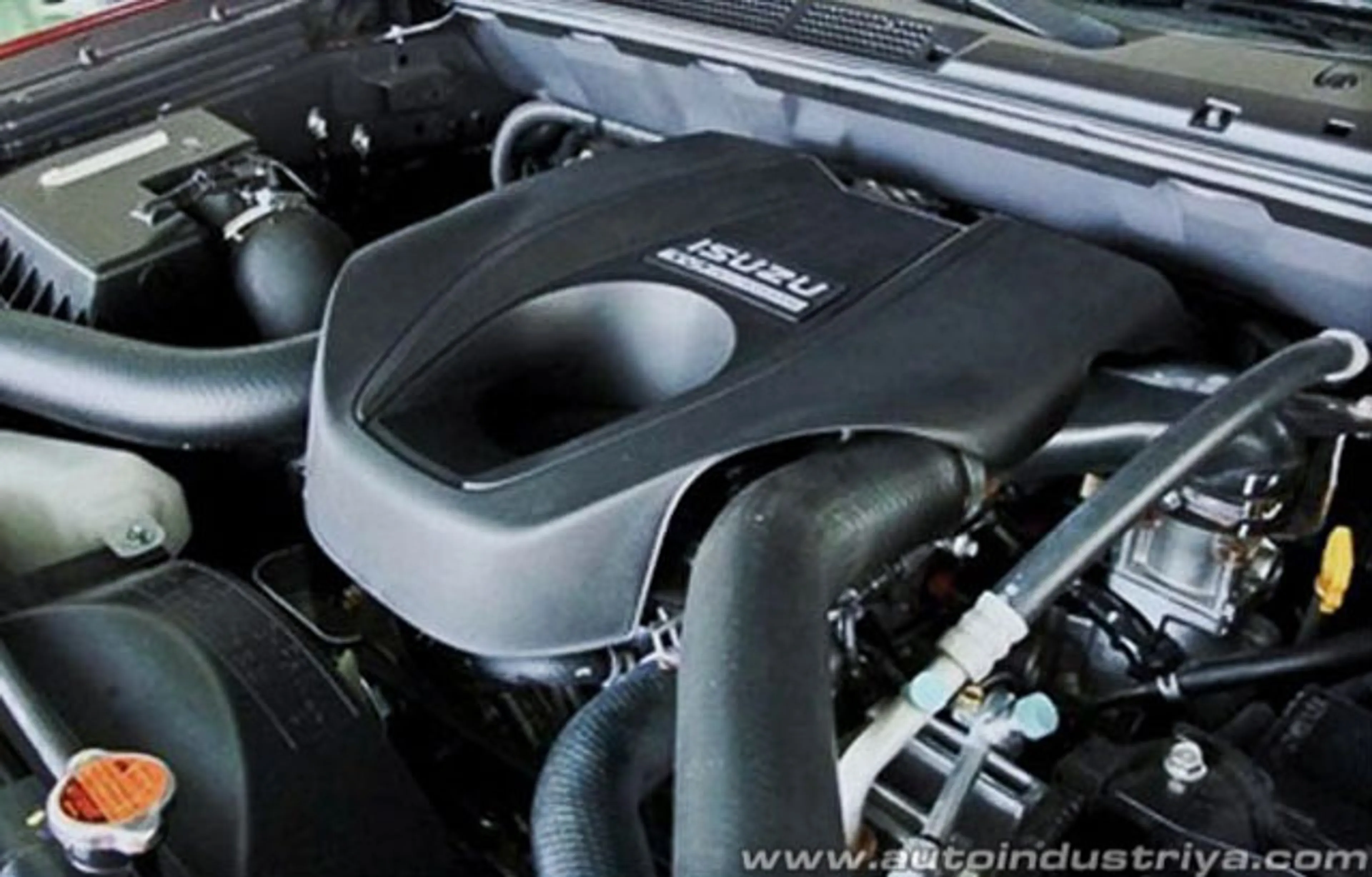 2014 Isuzu D-Max 2.5 LS 4x4 MT Dsl thumbnail 3