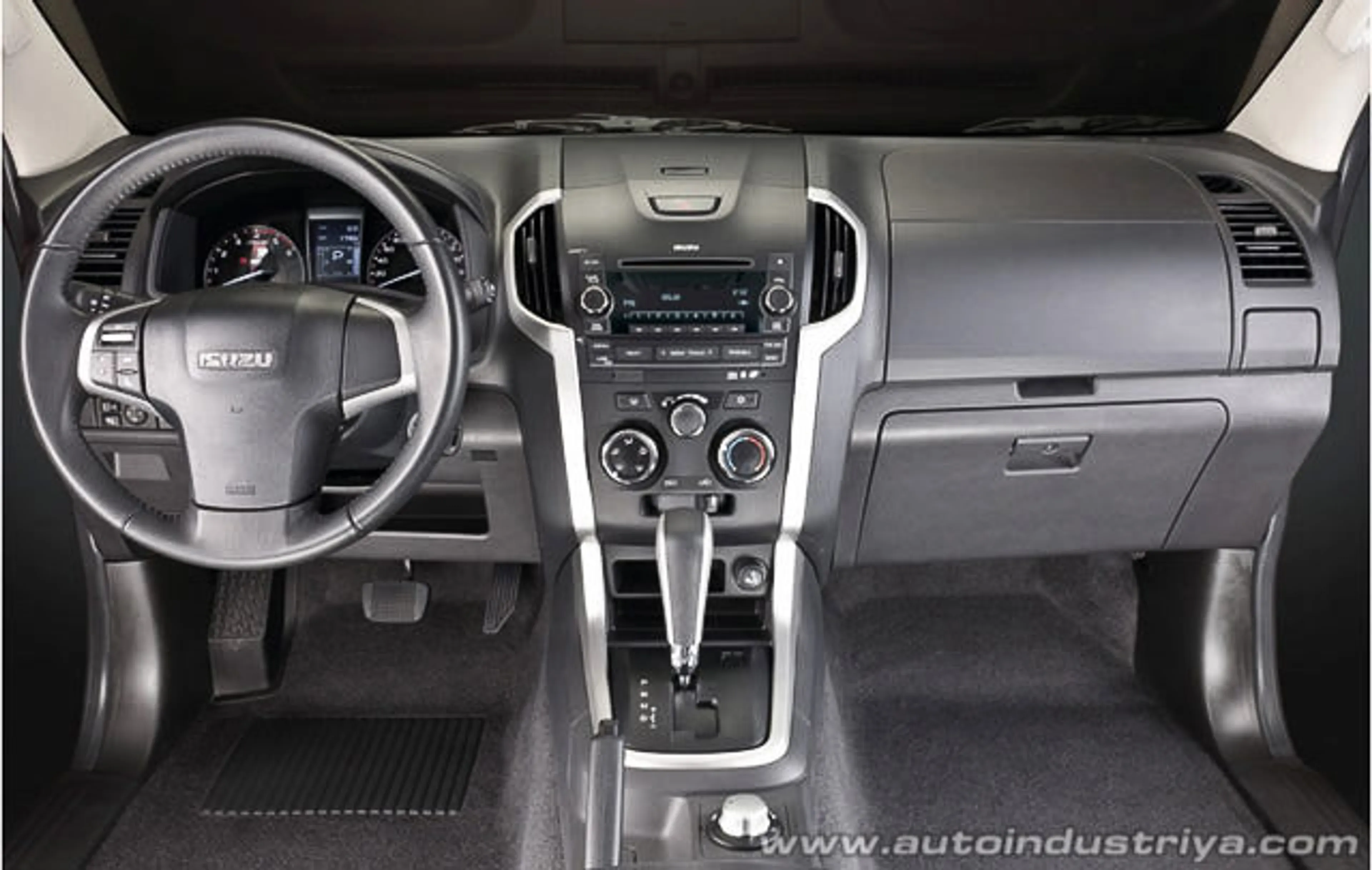 2014 Isuzu D-Max 2.5 LS 4x4 MT Dsl thumbnail 4