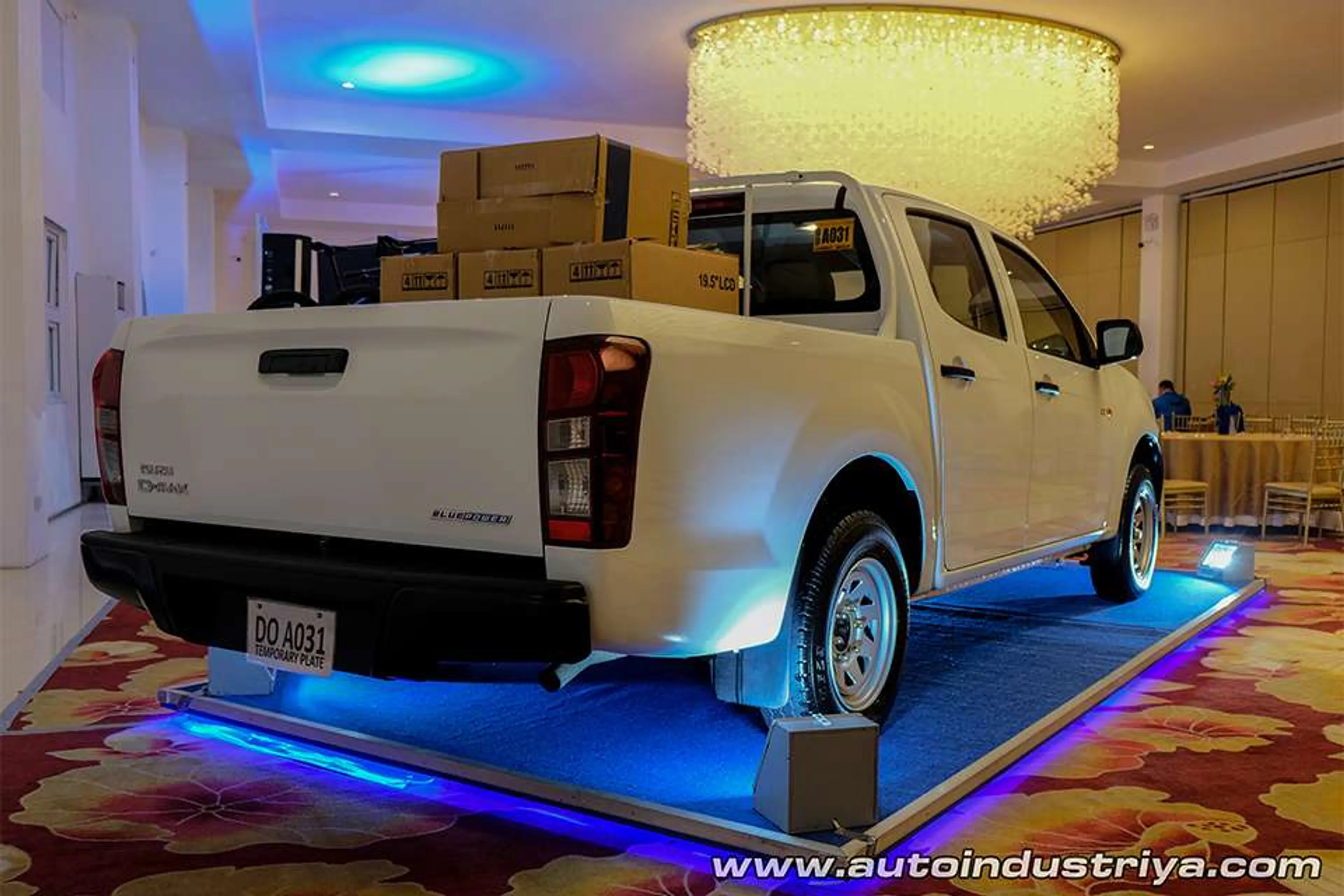 Isuzu D-Max LT thumbnail 2