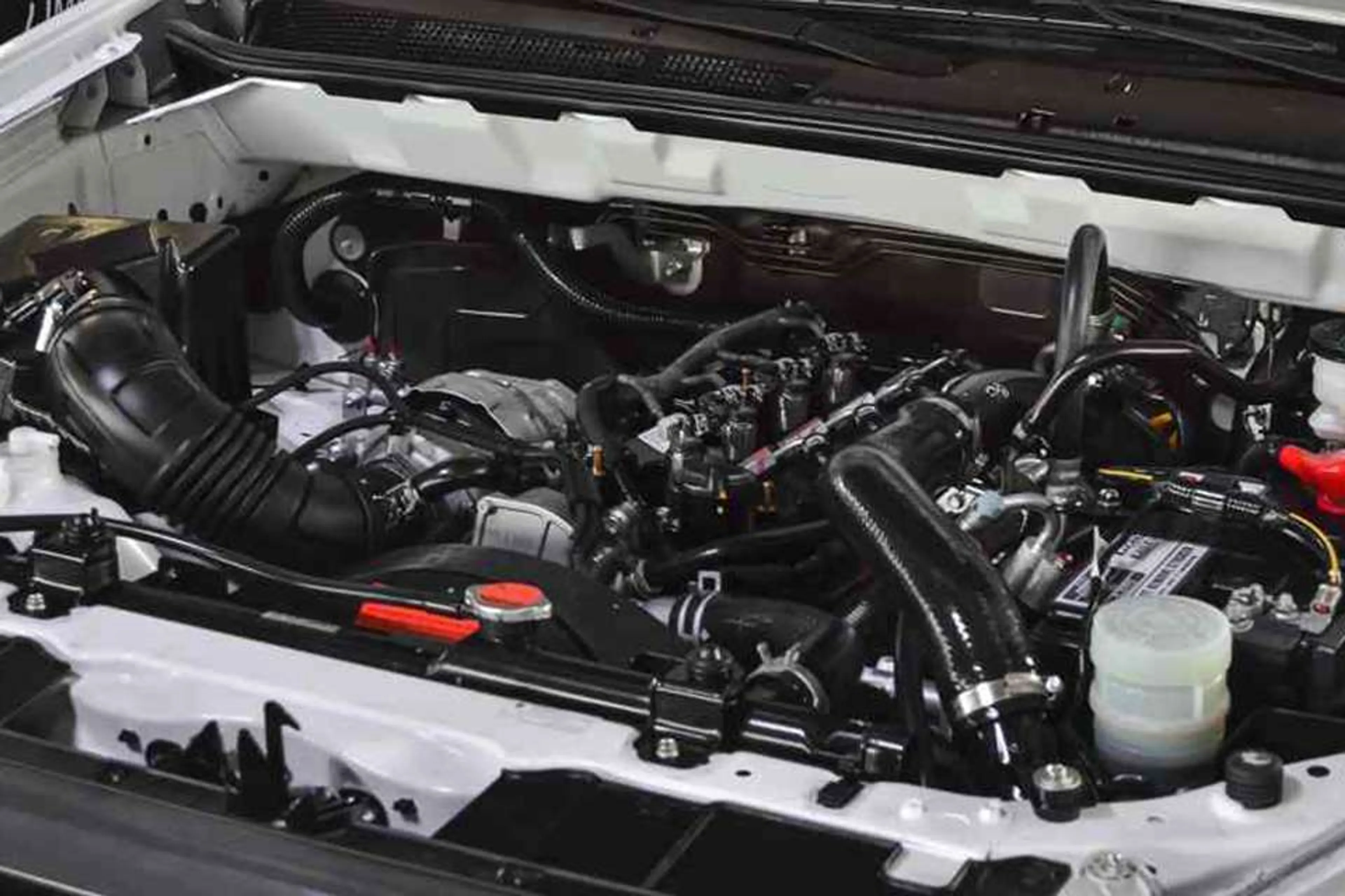 Isuzu D-Max LT thumbnail 4