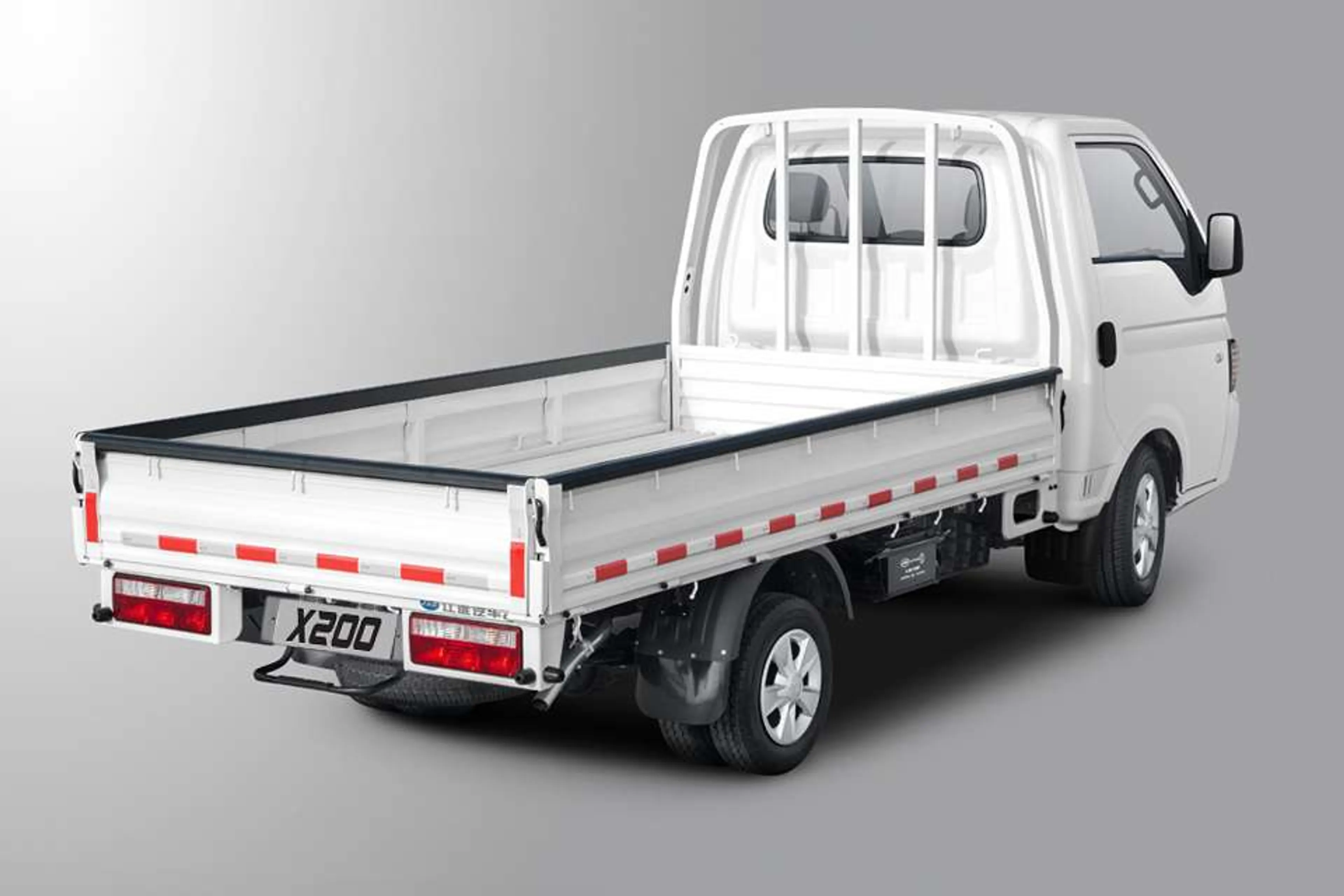 JAC X200 thumbnail 2