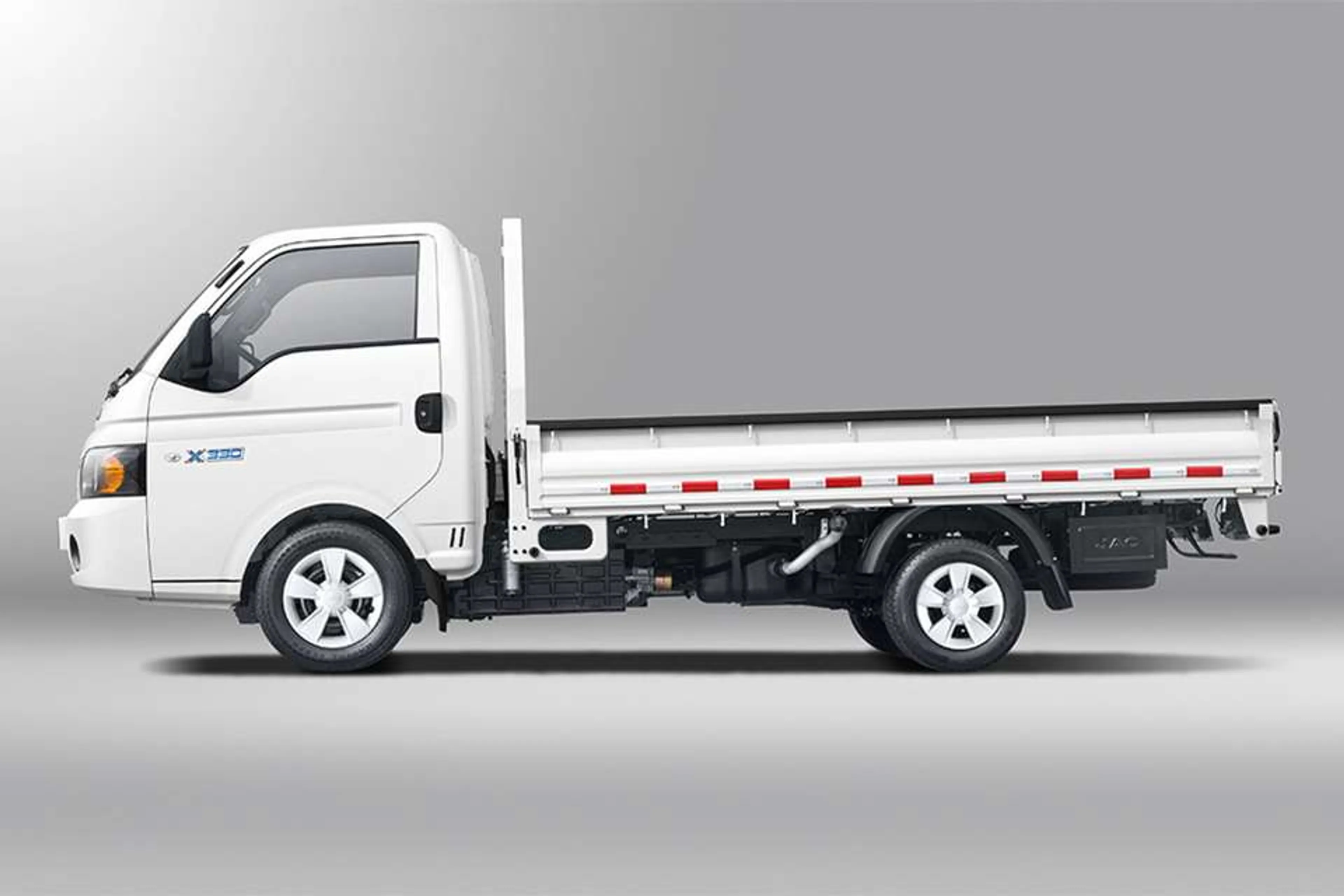 JAC X200 thumbnail 4