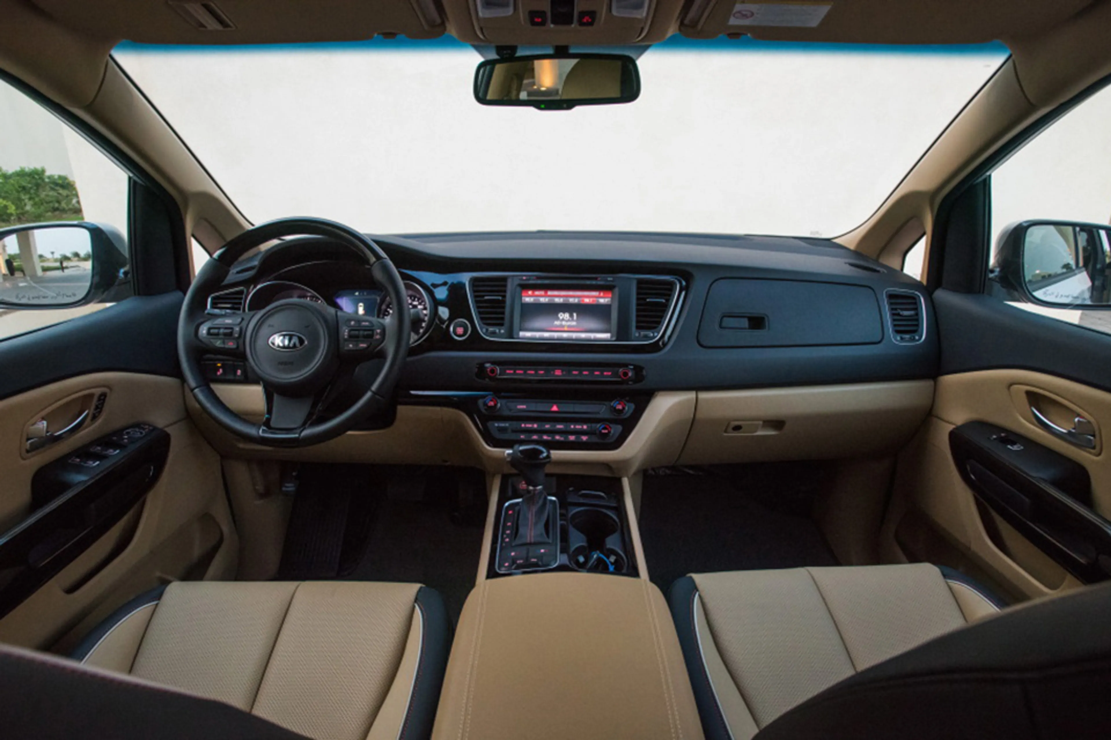 2014 Kia Carnival 2.2 EX AT Diesel 7P thumbnail 3