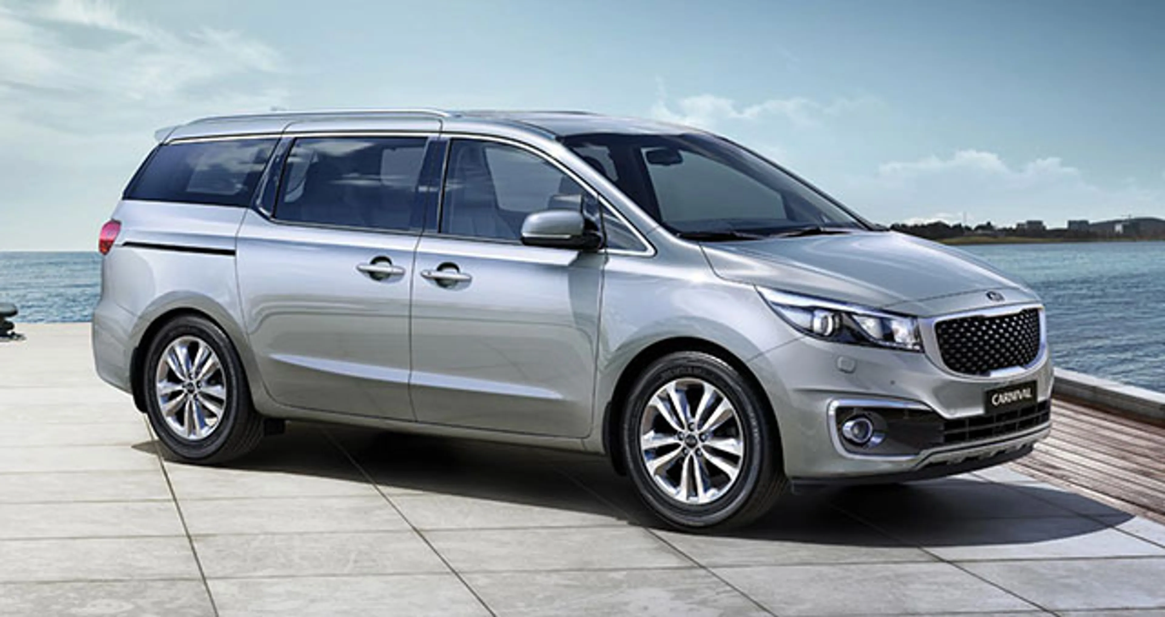 Kia Grand Carnival 2015