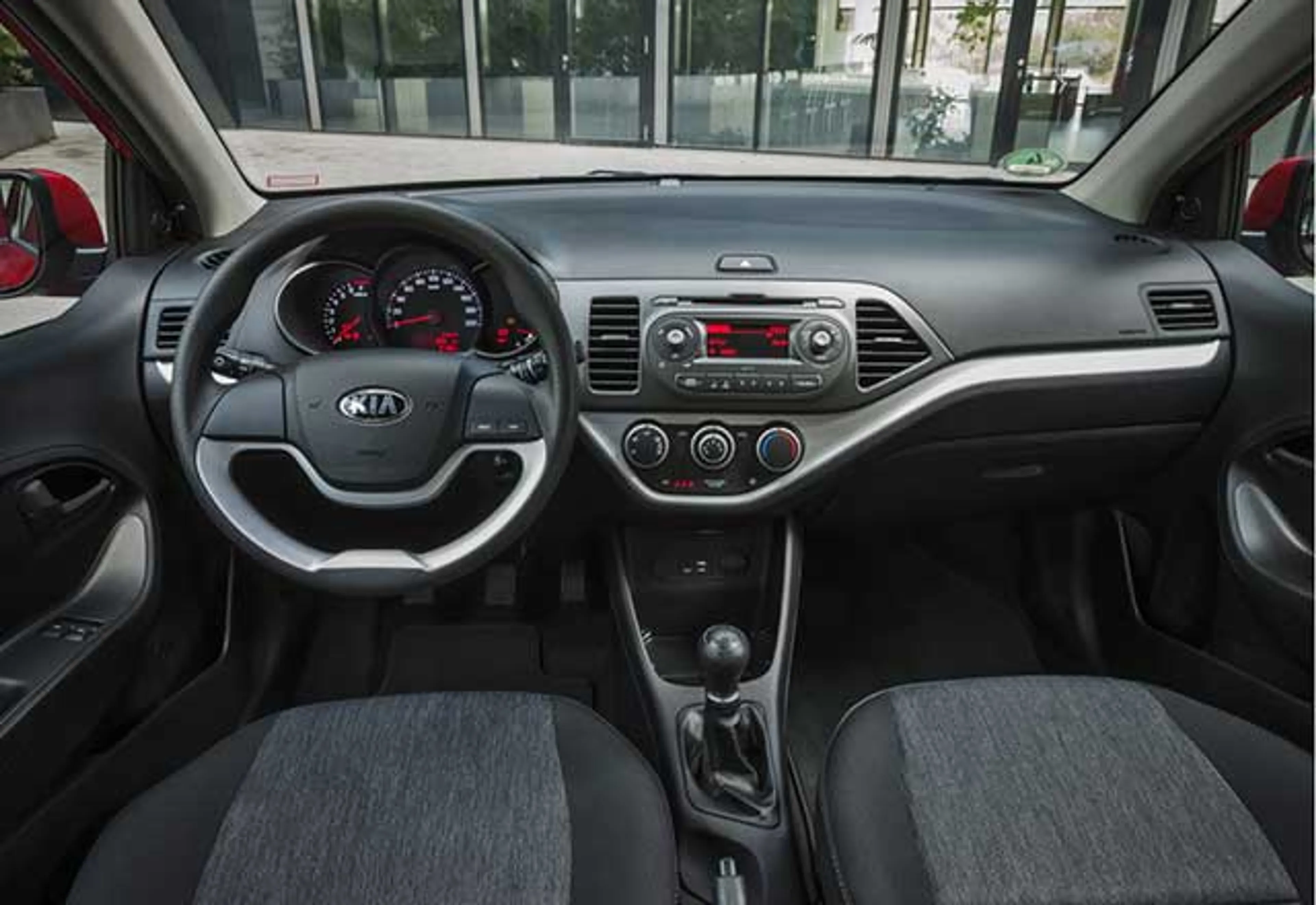 2015 Kia Picanto 1.0 LX Hatchback MT thumbnail 3