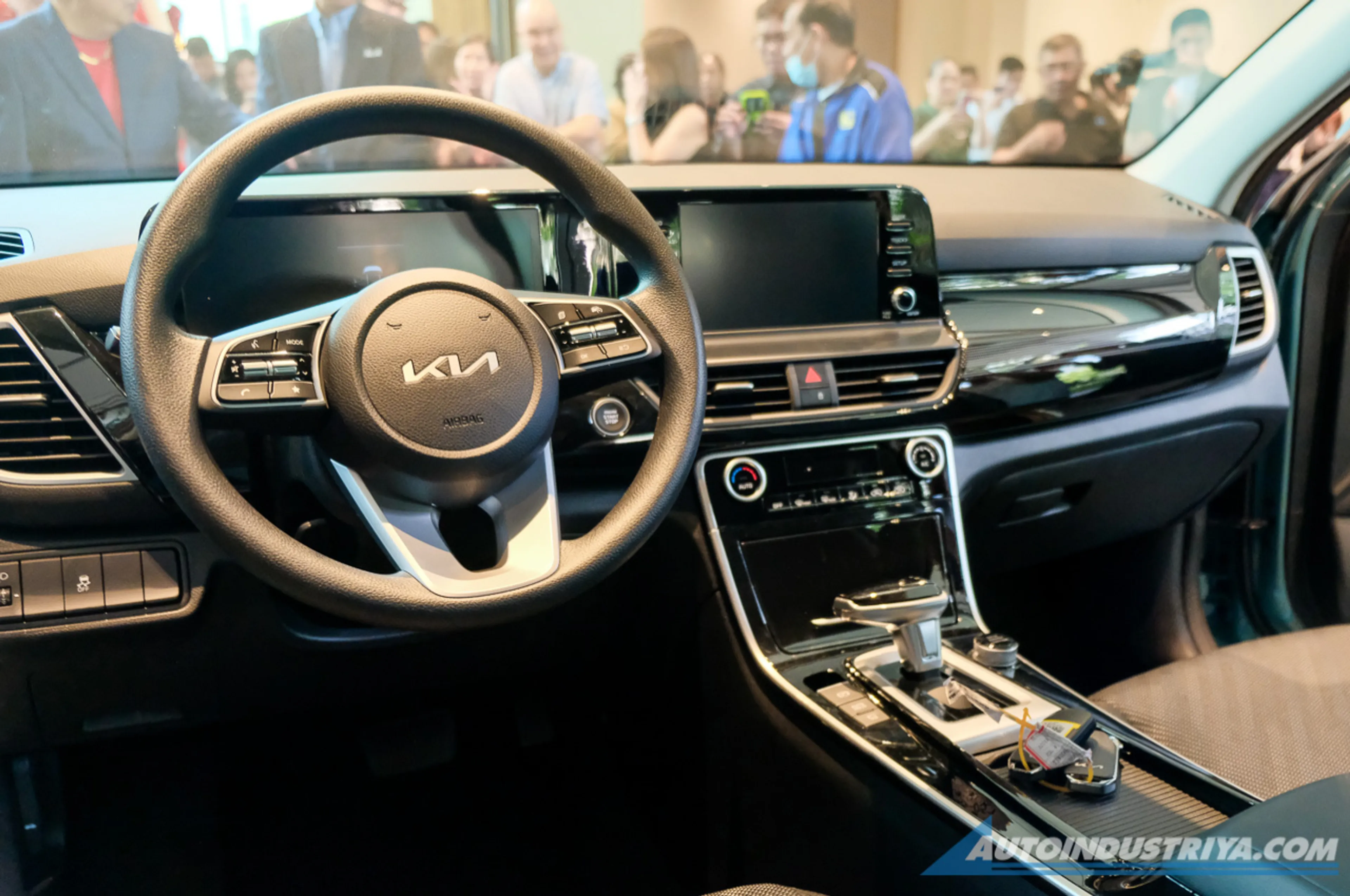 Kia Seltos thumbnail 3