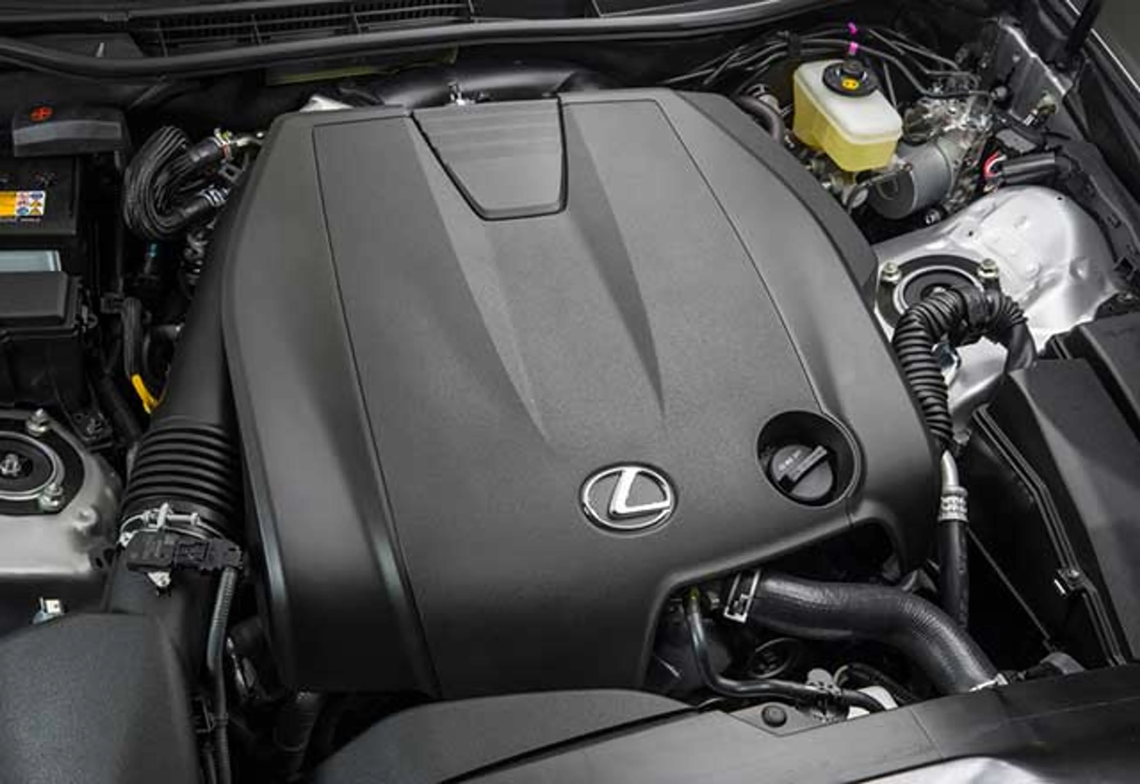 2015 Lexus IS 350 thumbnail 4