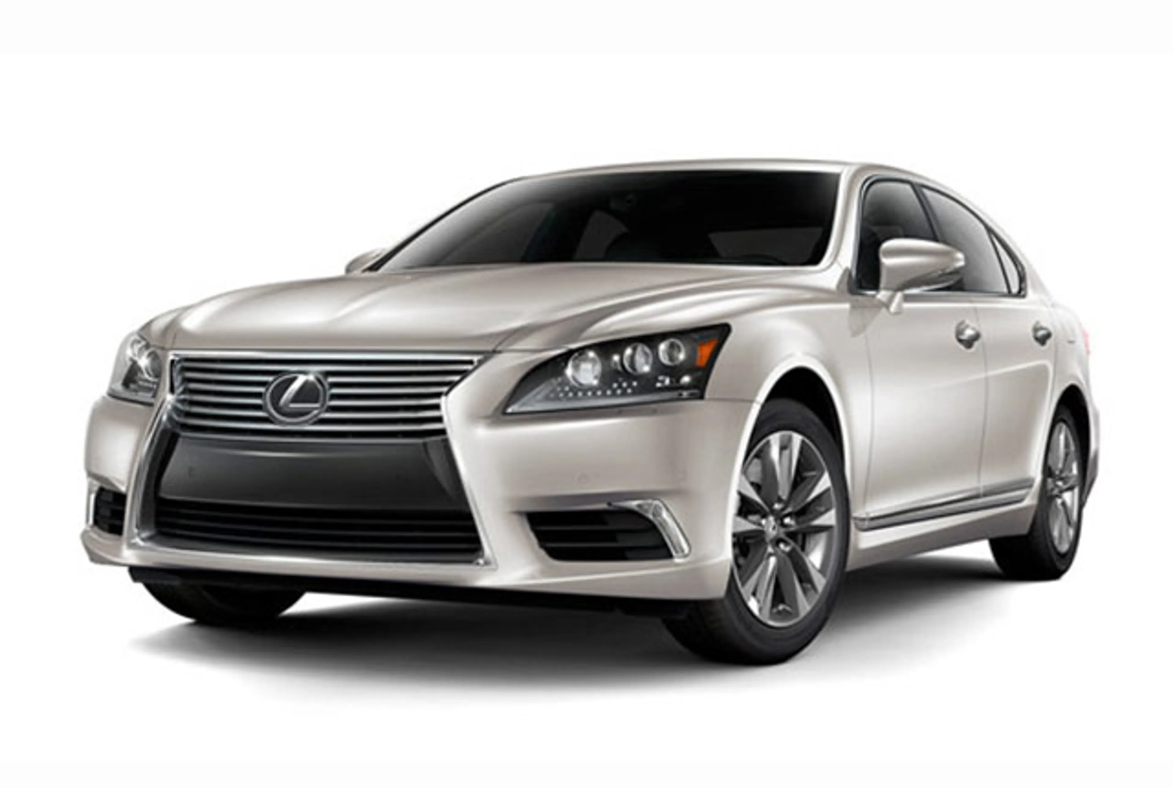 2015 Lexus LS 600hL — photo 1