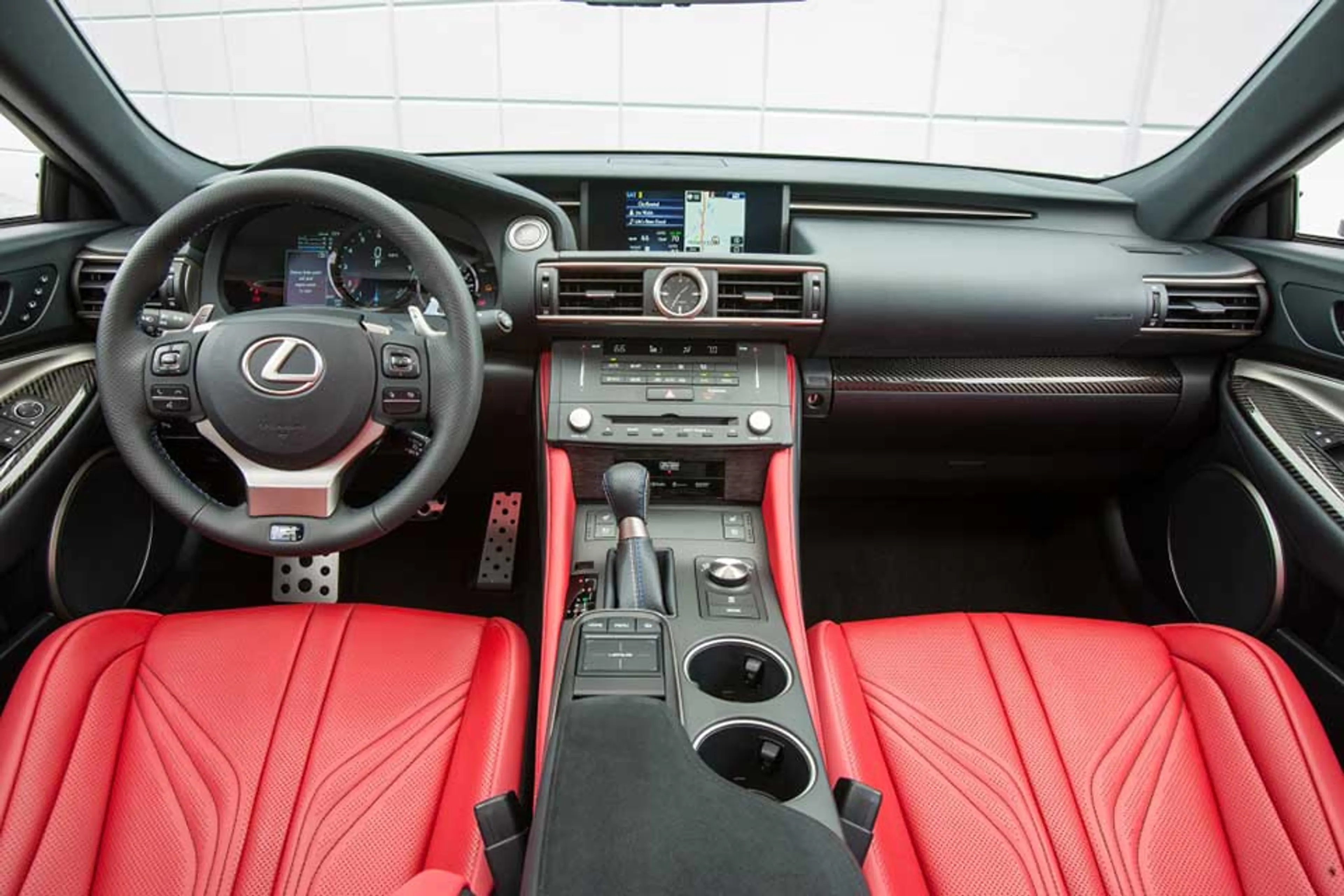 2015 Lexus RC F Standard thumbnail 3
