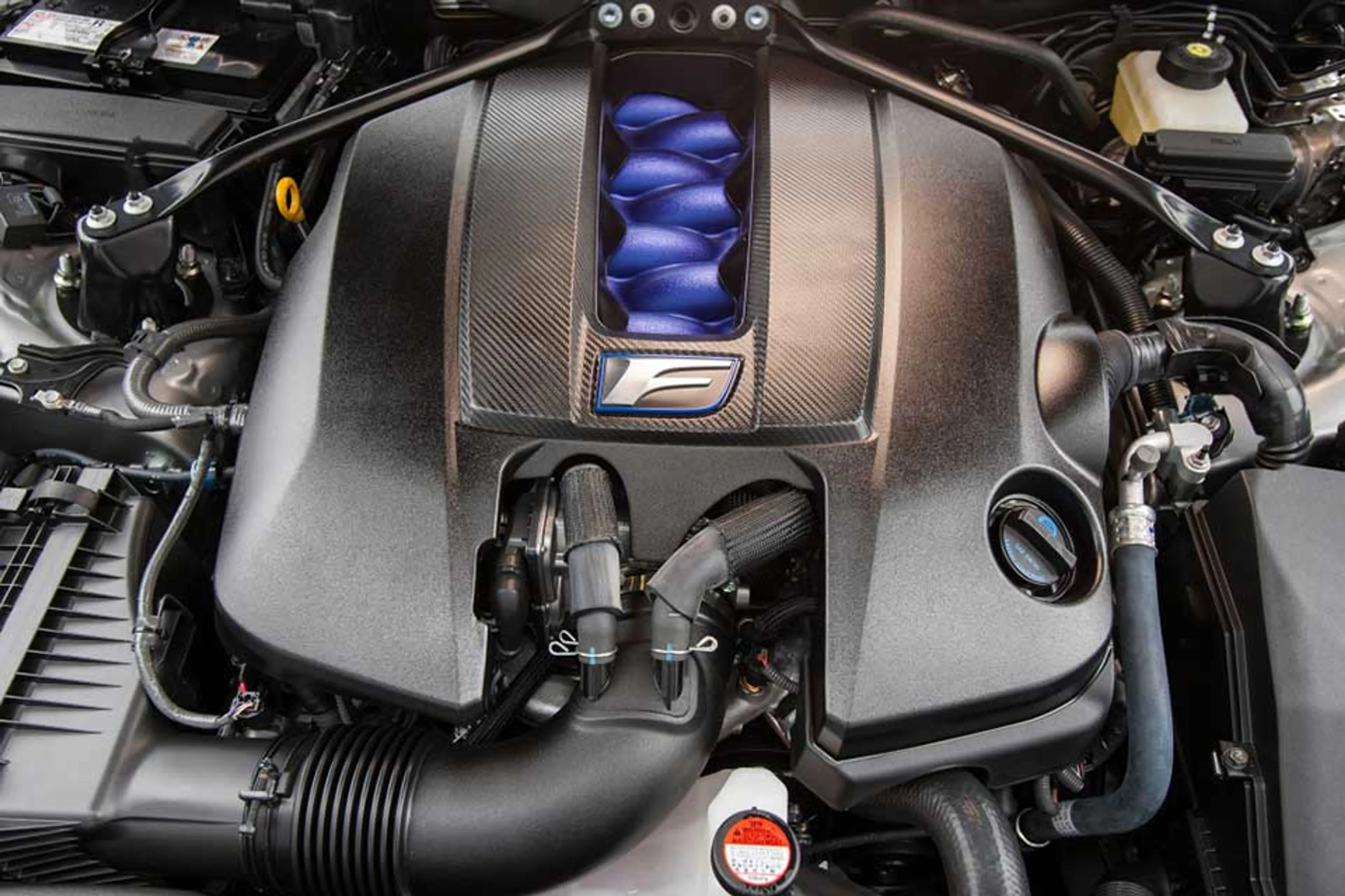 2015 Lexus RC F Standard thumbnail 4