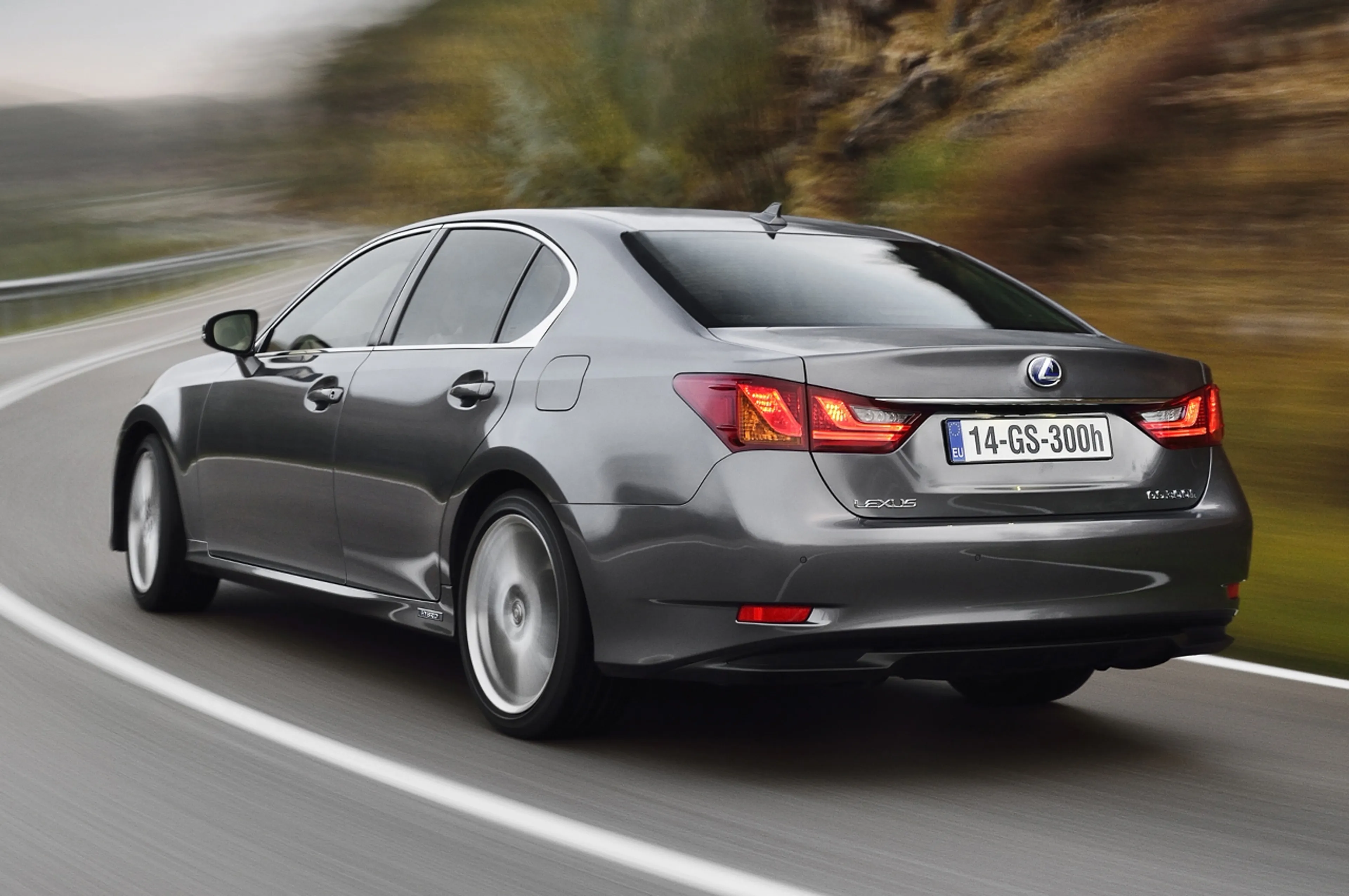 Lexus GS thumbnail 2