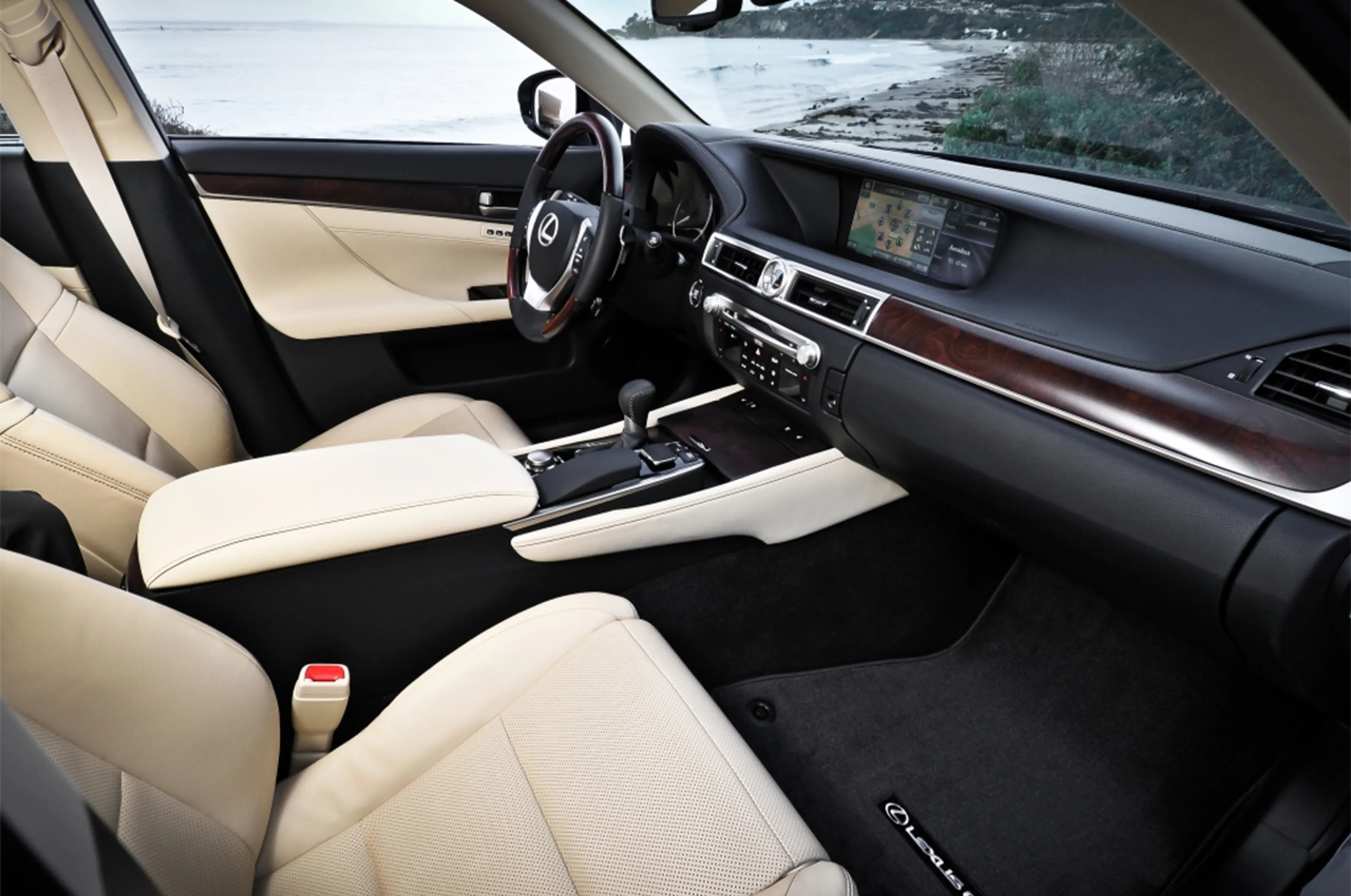 Lexus GS thumbnail 3