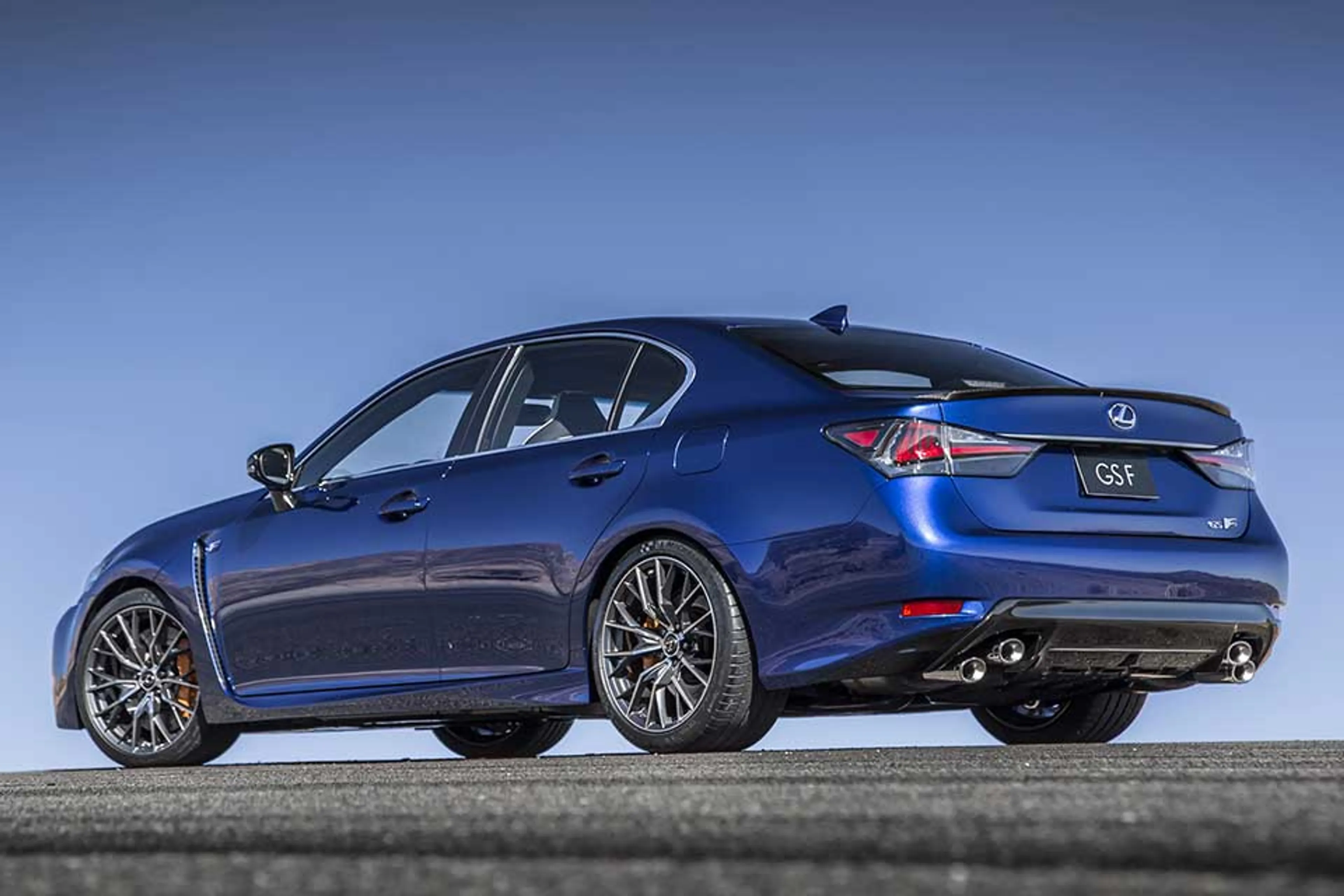 Lexus GS F thumbnail 2