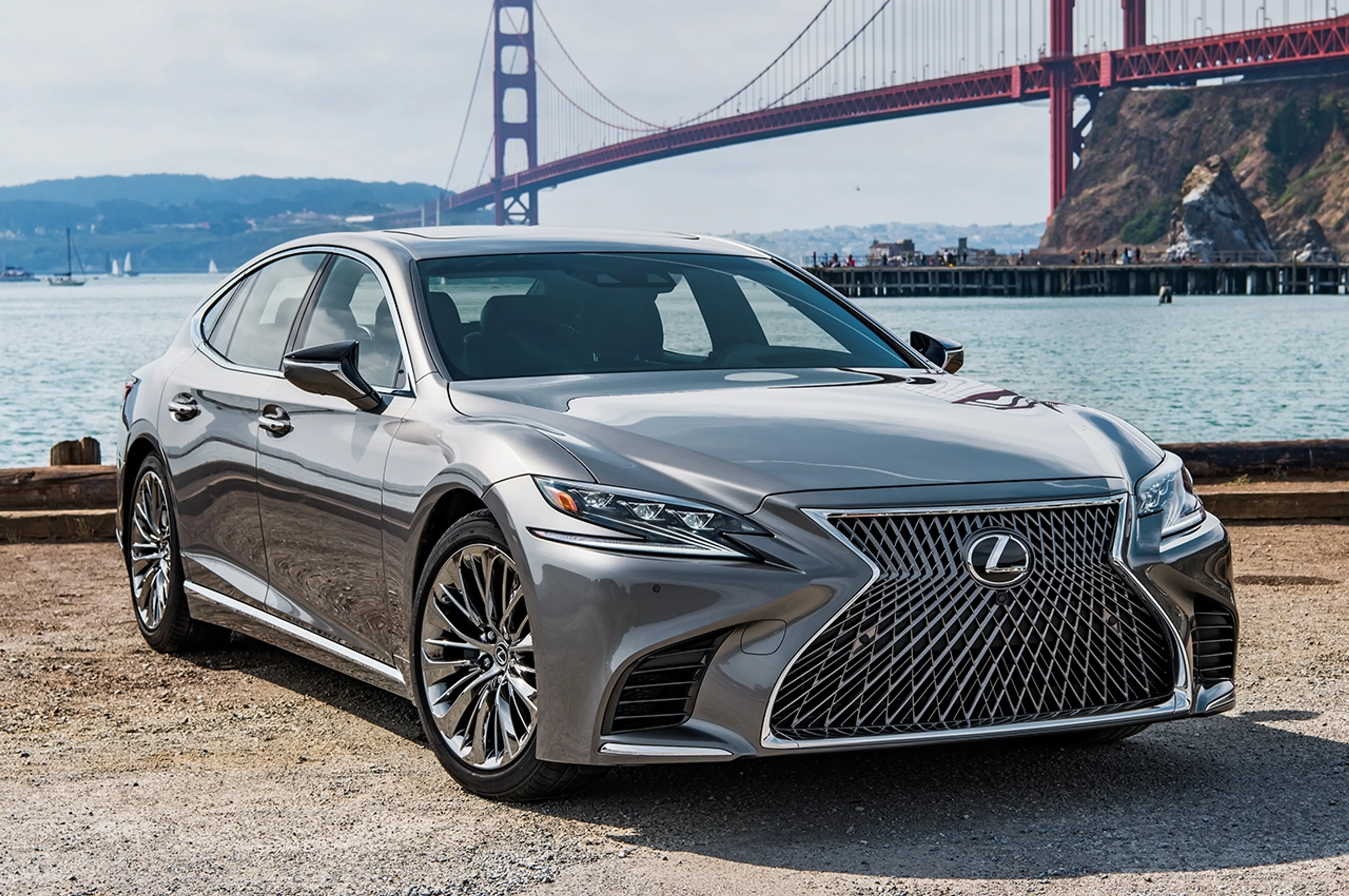 2018 Lexus LS 500 5-seater — photo 1