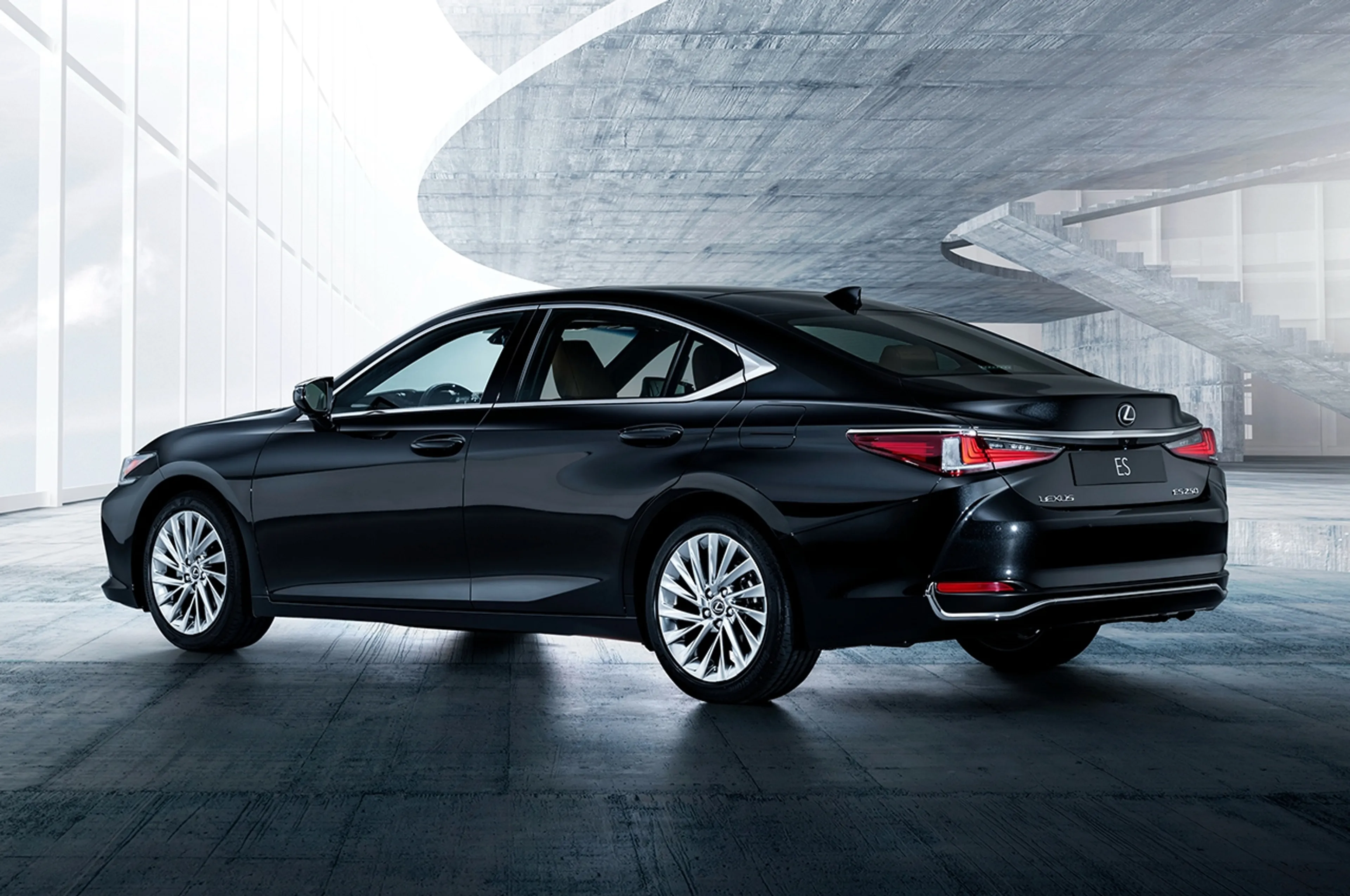 2019 Lexus ES 350 V6 thumbnail 2