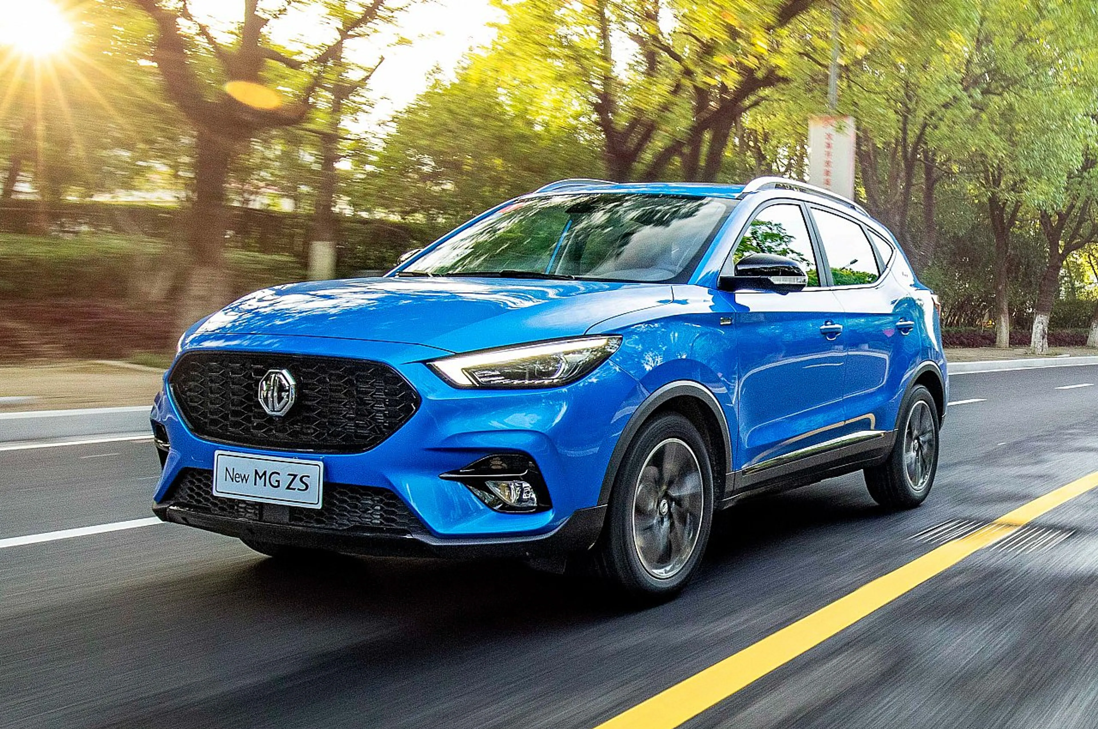 MG ZS T — photo 1
