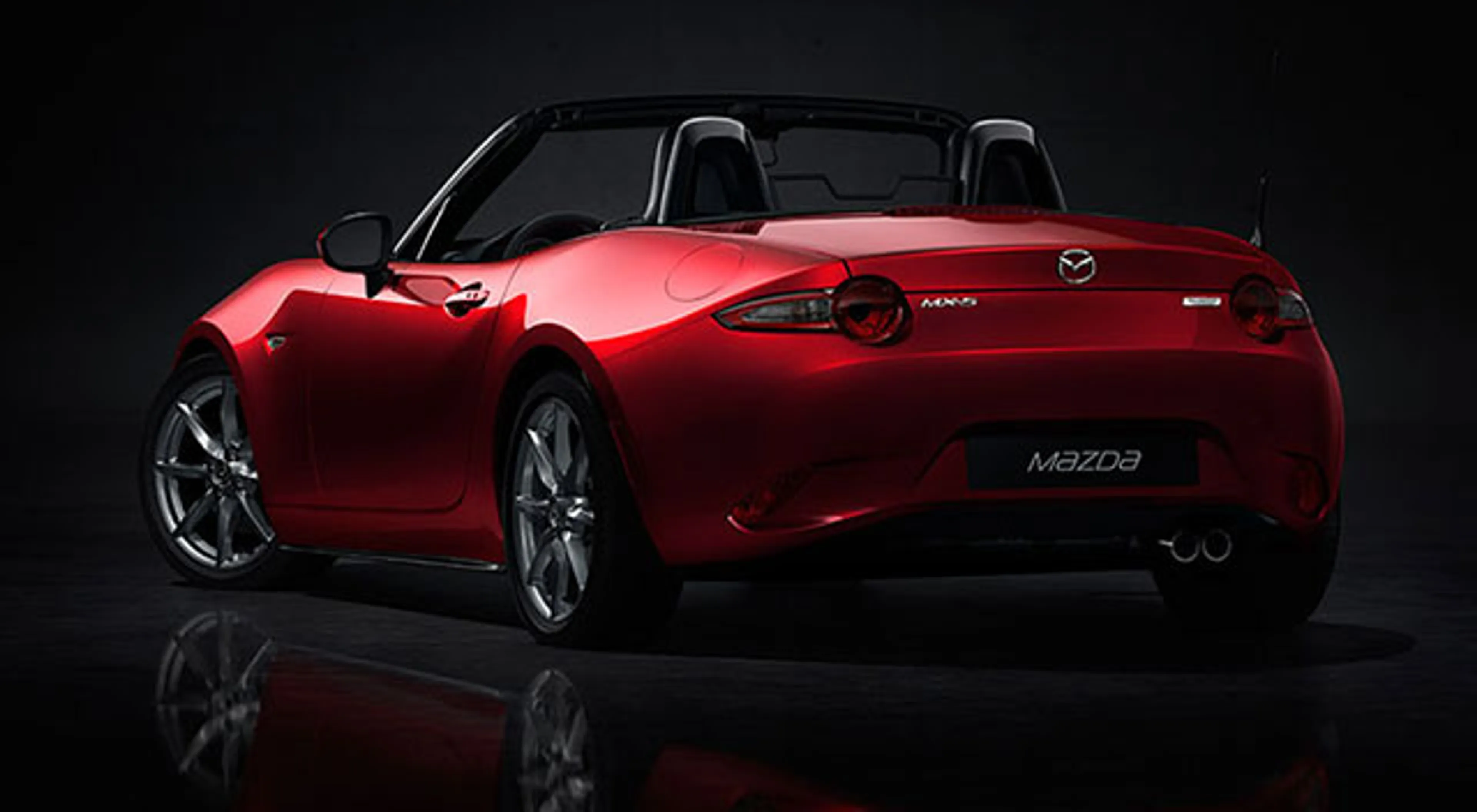 Mazda MX-5 thumbnail 2