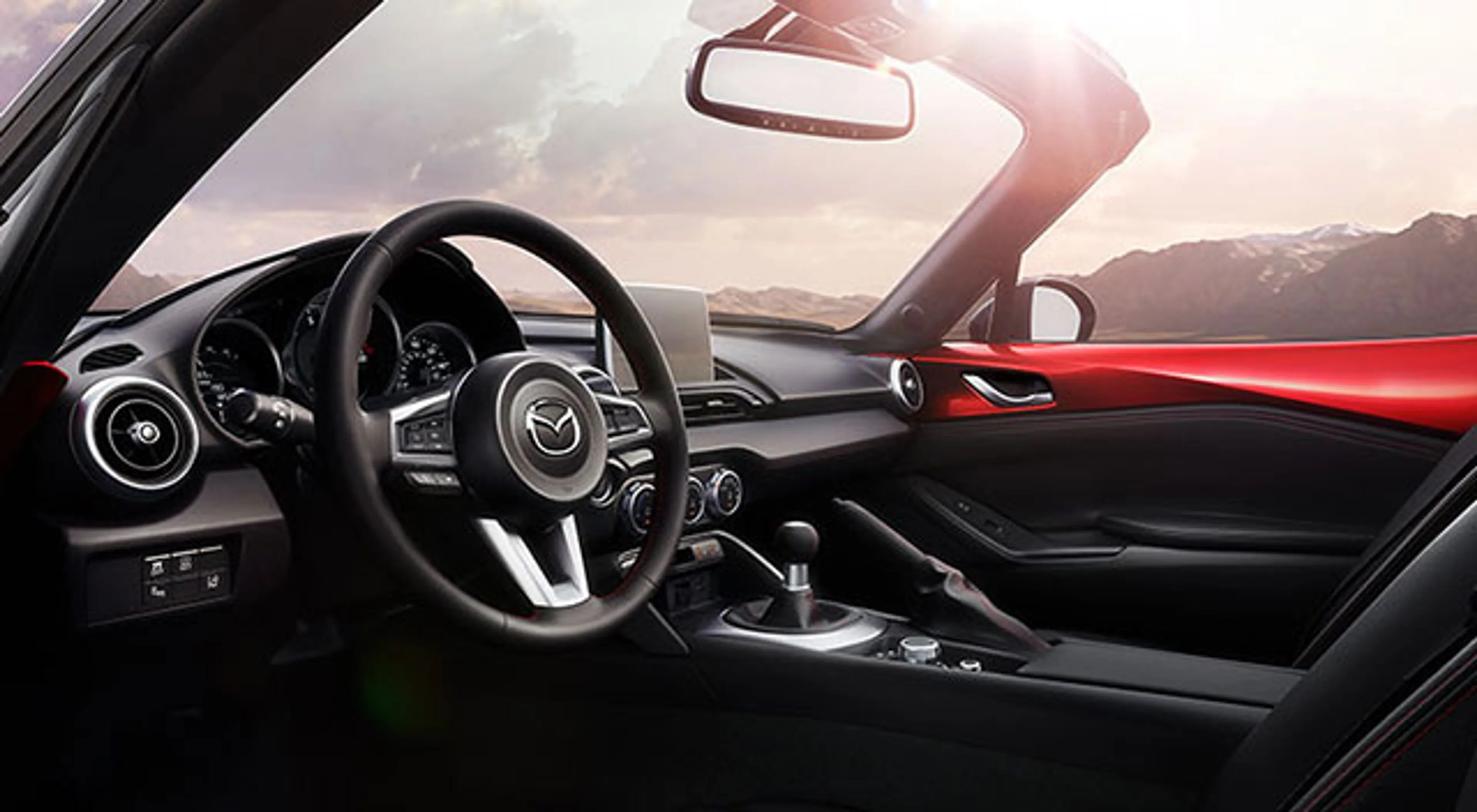 Mazda MX-5 thumbnail 3