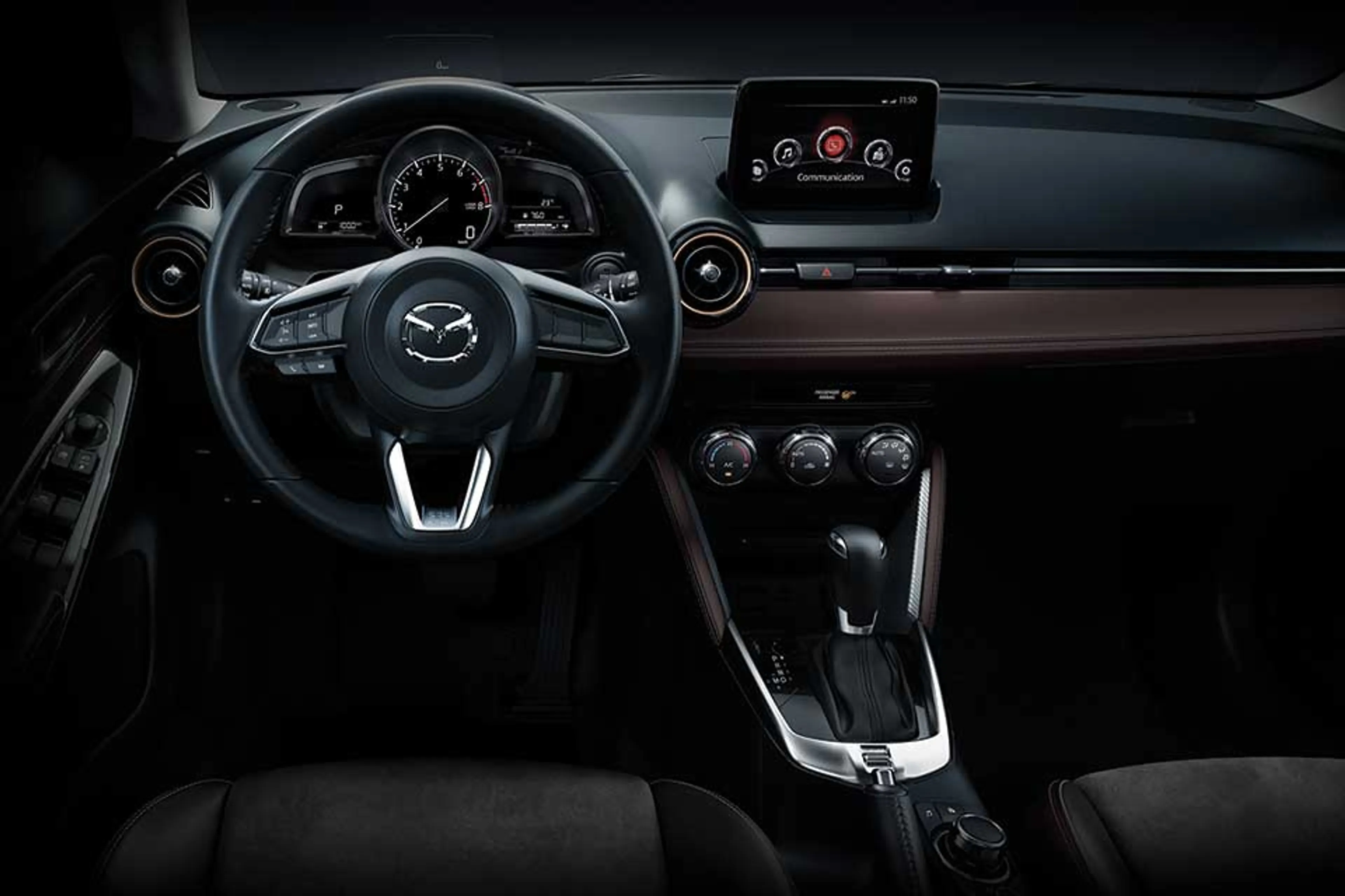 2017 Mazda 2 Hatchback SkyActiv Premium Series thumbnail 3