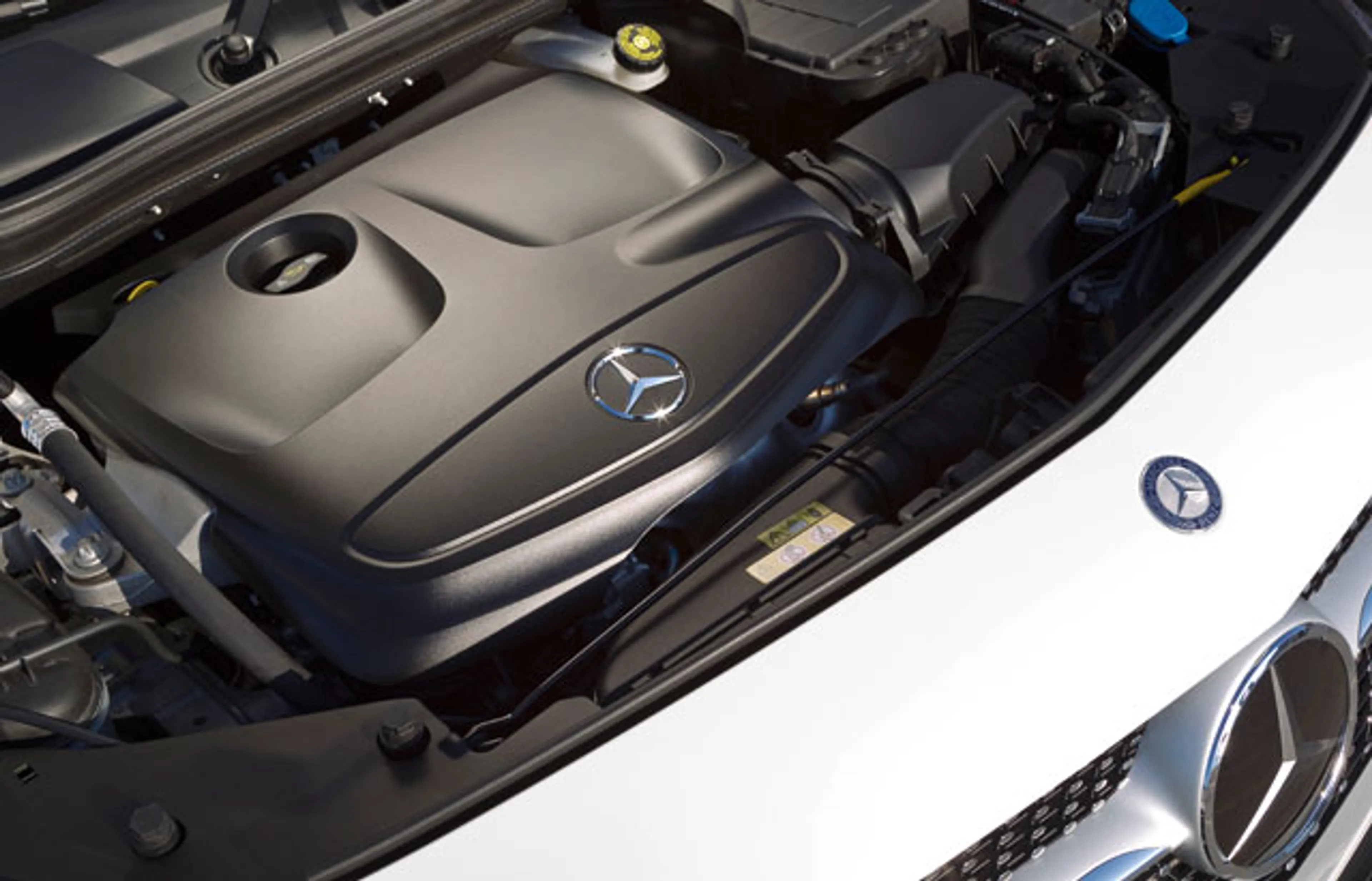 2015 Mercedes-Benz A-Class A45 AMG 4MATIC thumbnail 4