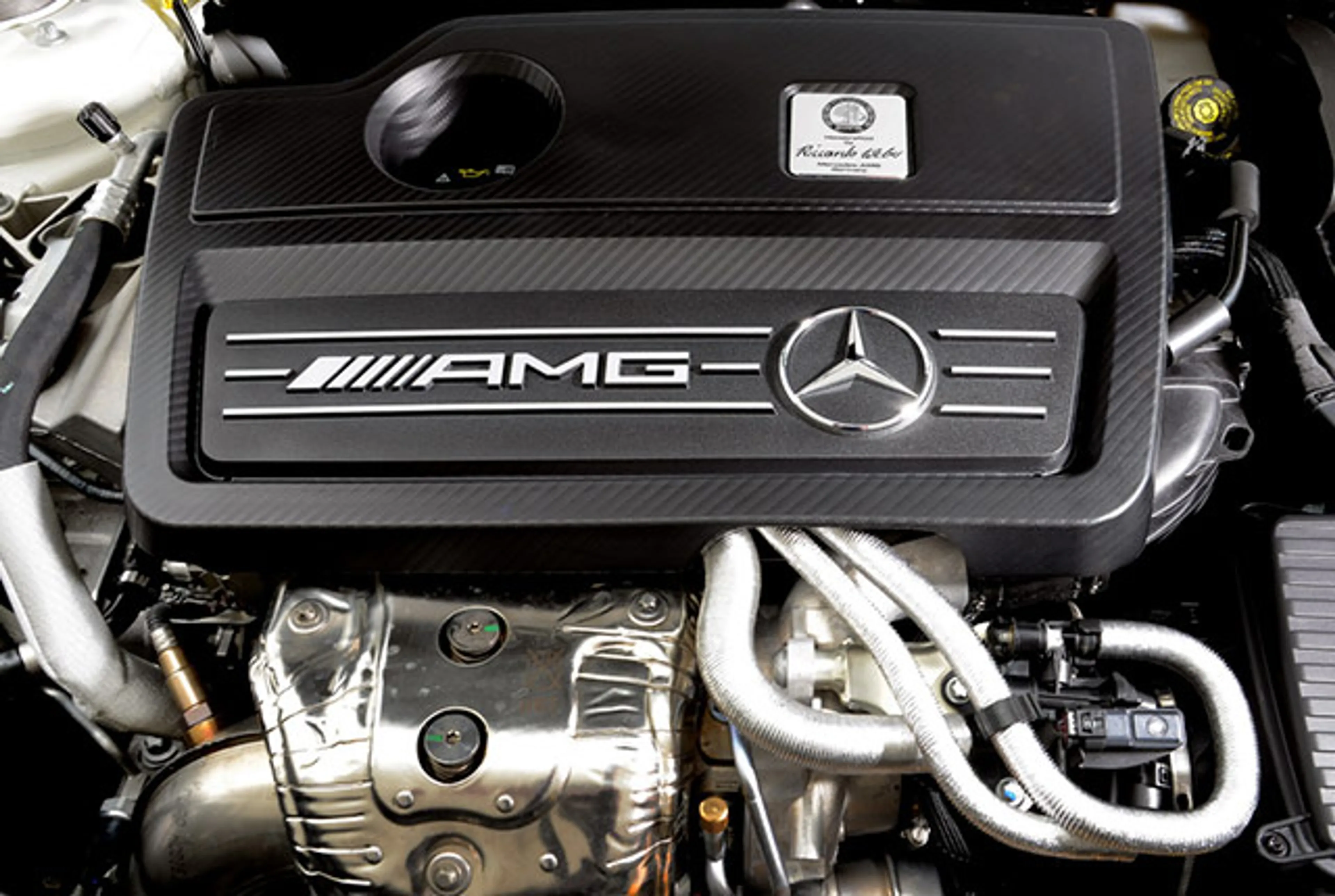 Mercedes-Benz CLA-Class thumbnail 4