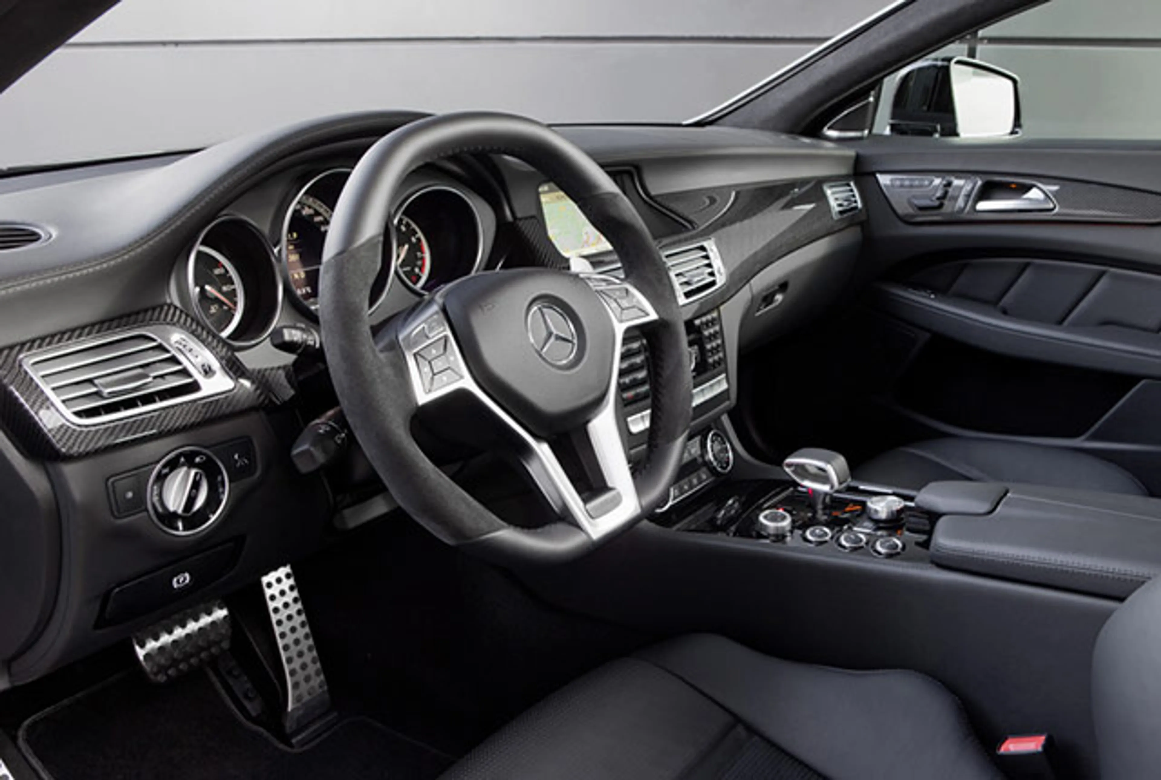 Mercedes-Benz CLS-Class thumbnail 3