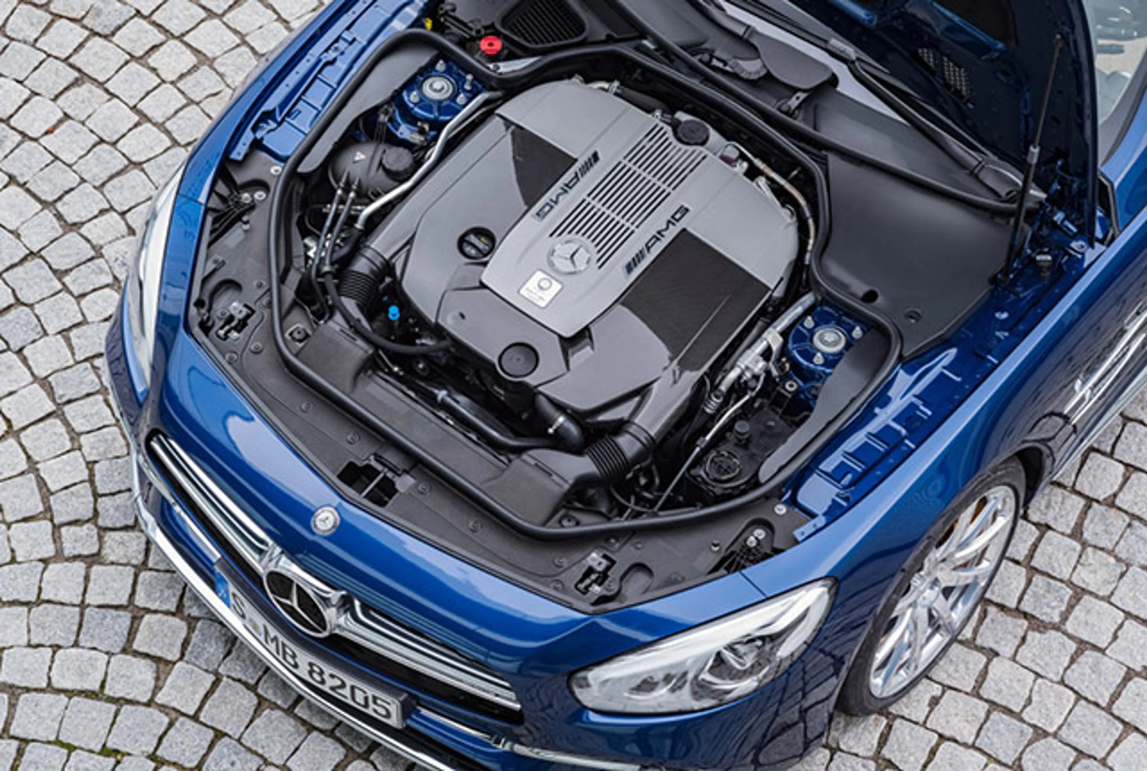 Mercedes-Benz SL-Class thumbnail 4