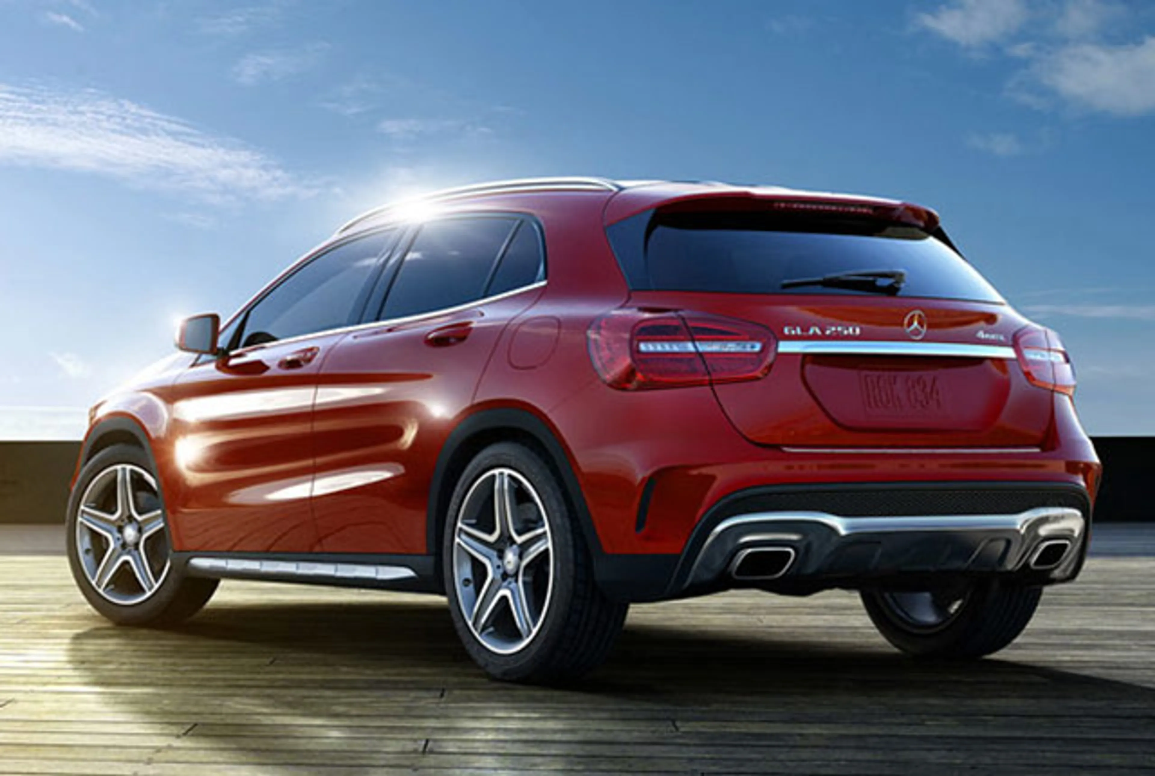 Mercedes-Benz GLA-Class thumbnail 2