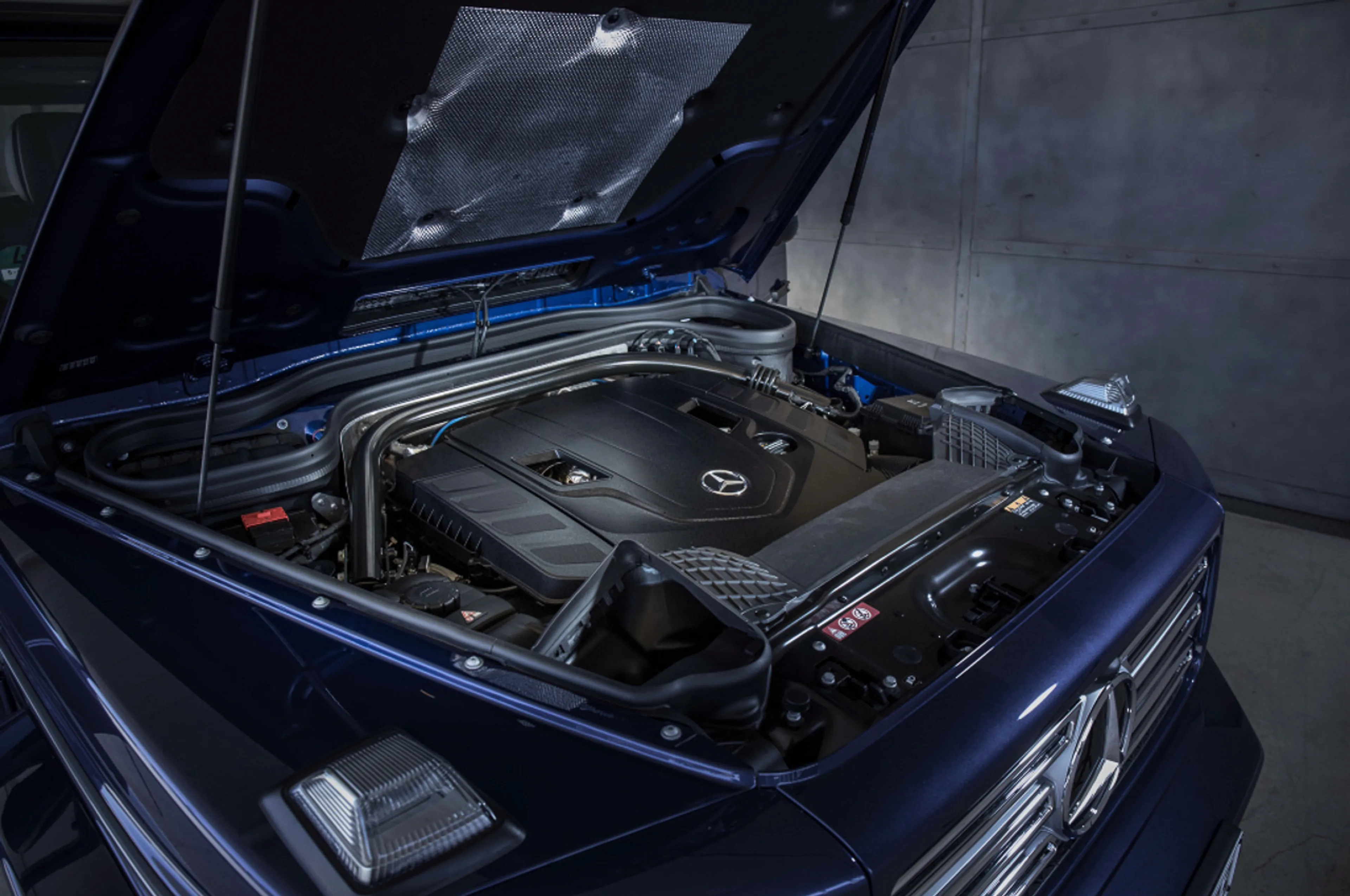 2021 Mercedes-Benz G-Class G 350d thumbnail 4