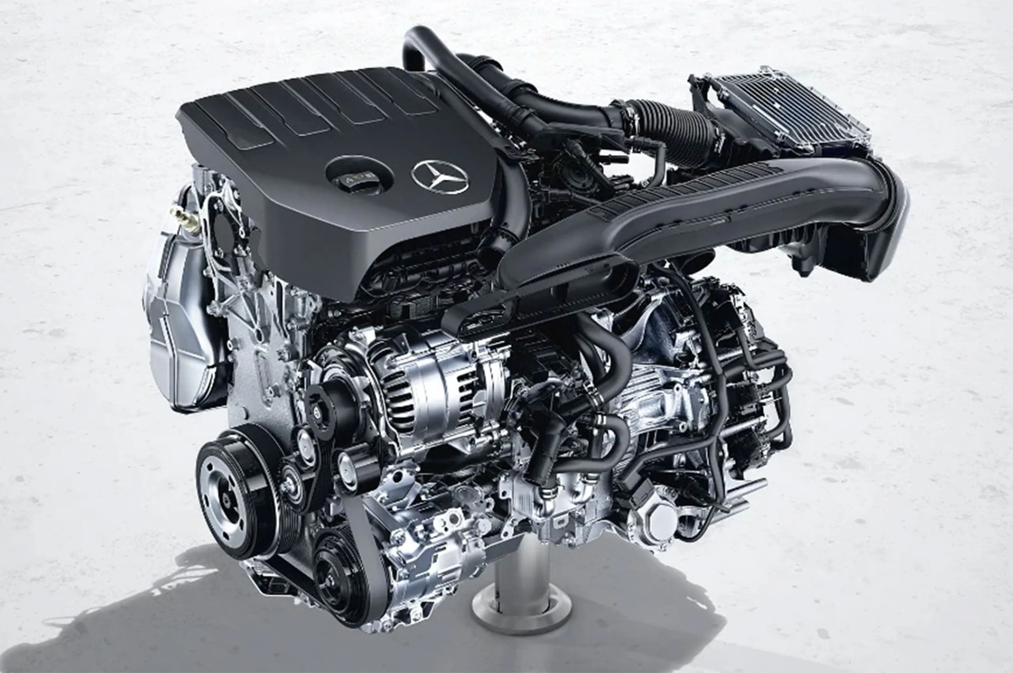 Mercedes-Benz CLA thumbnail 4