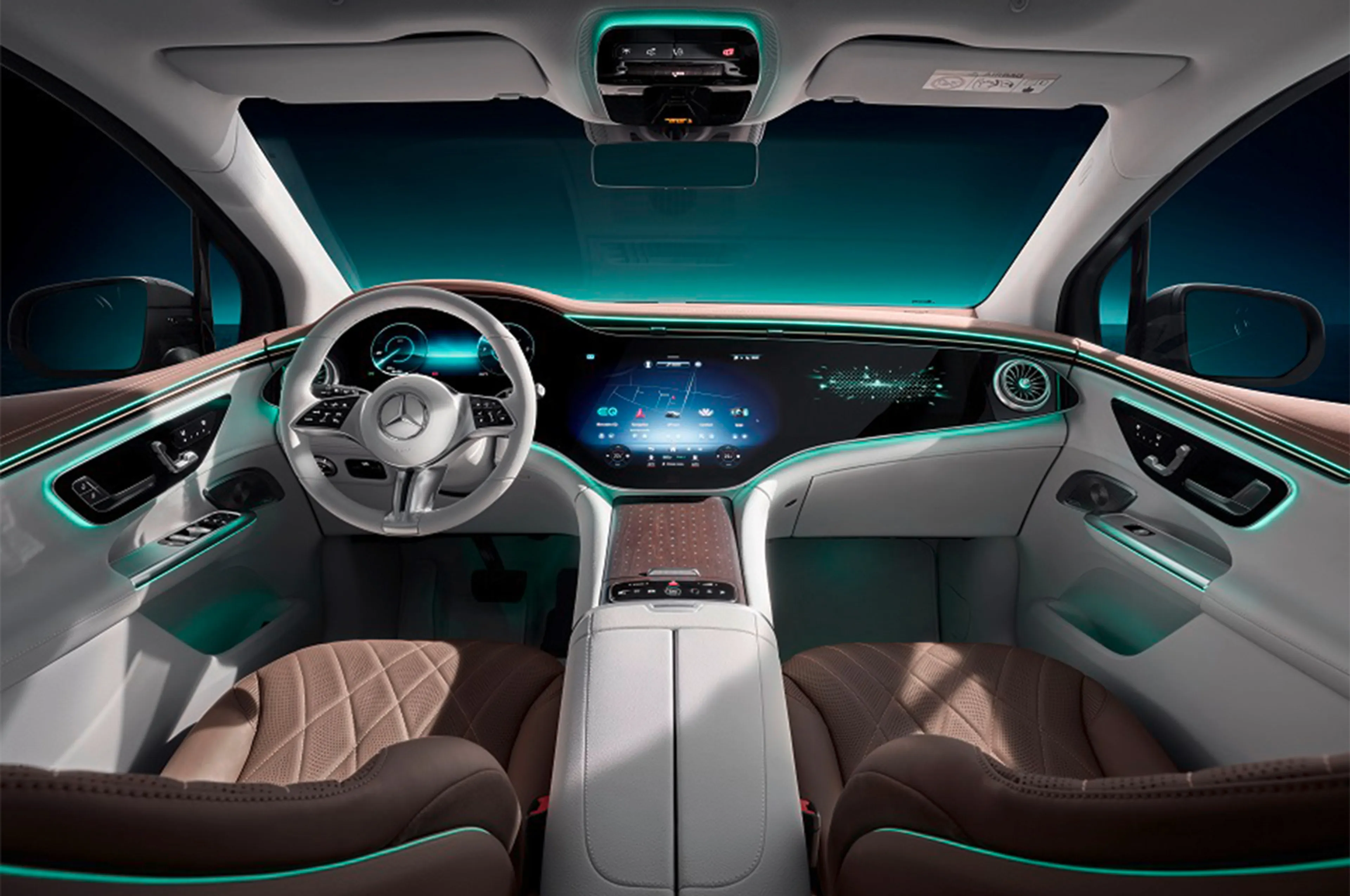 Mercedes-Benz EQE SUV thumbnail 3