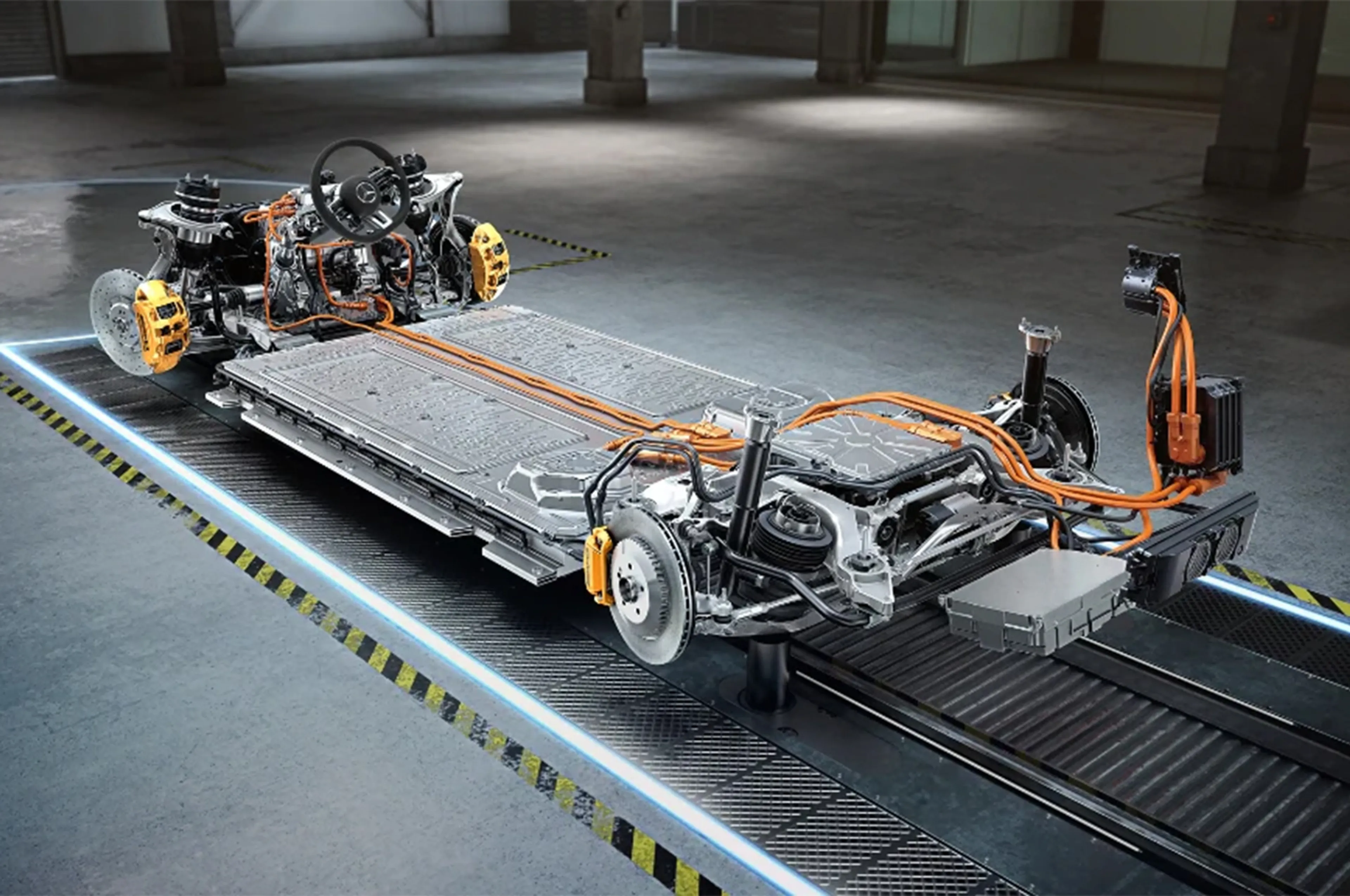 Mercedes-Benz EQE SUV thumbnail 4