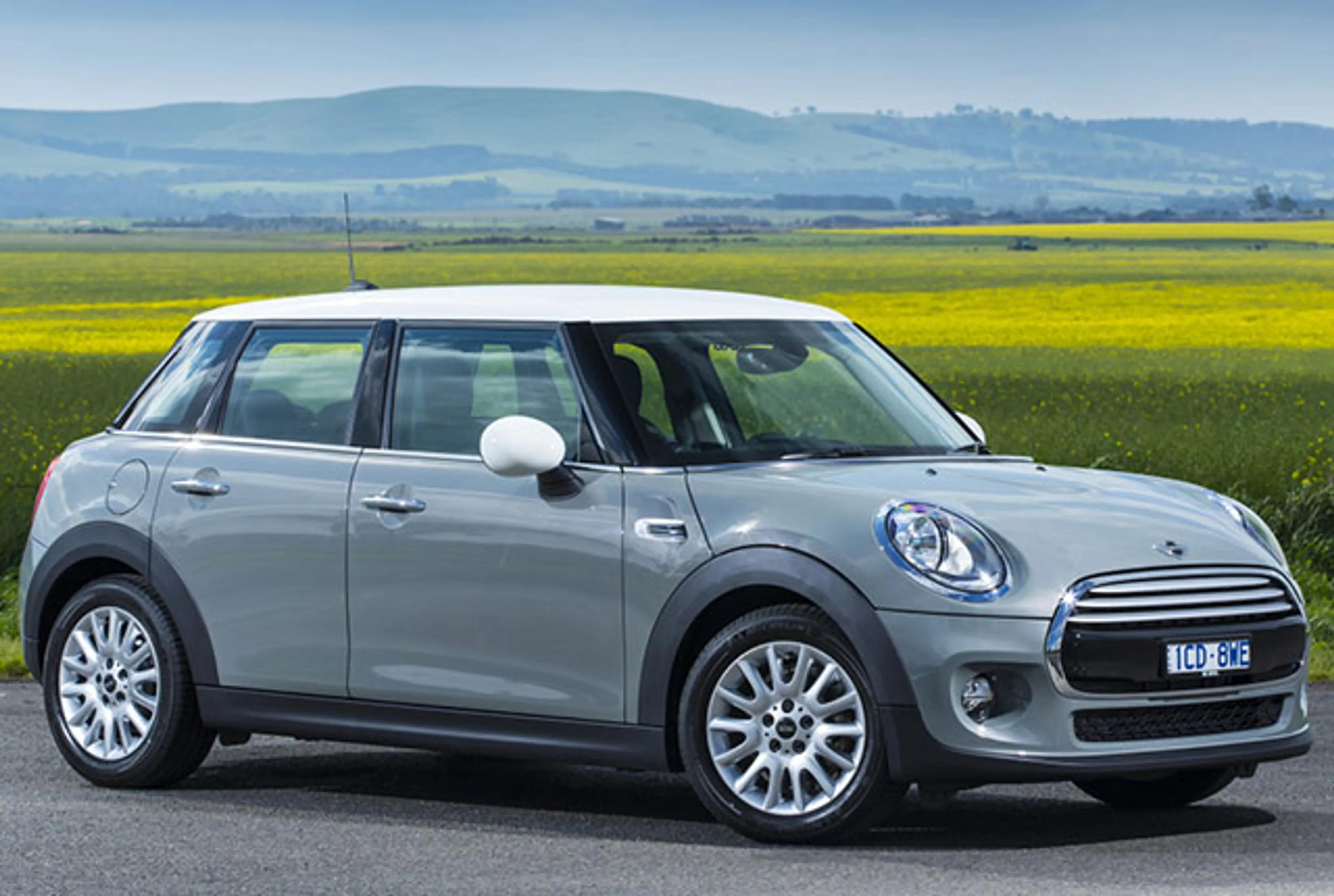 Mini Cooper 5-Door 2015