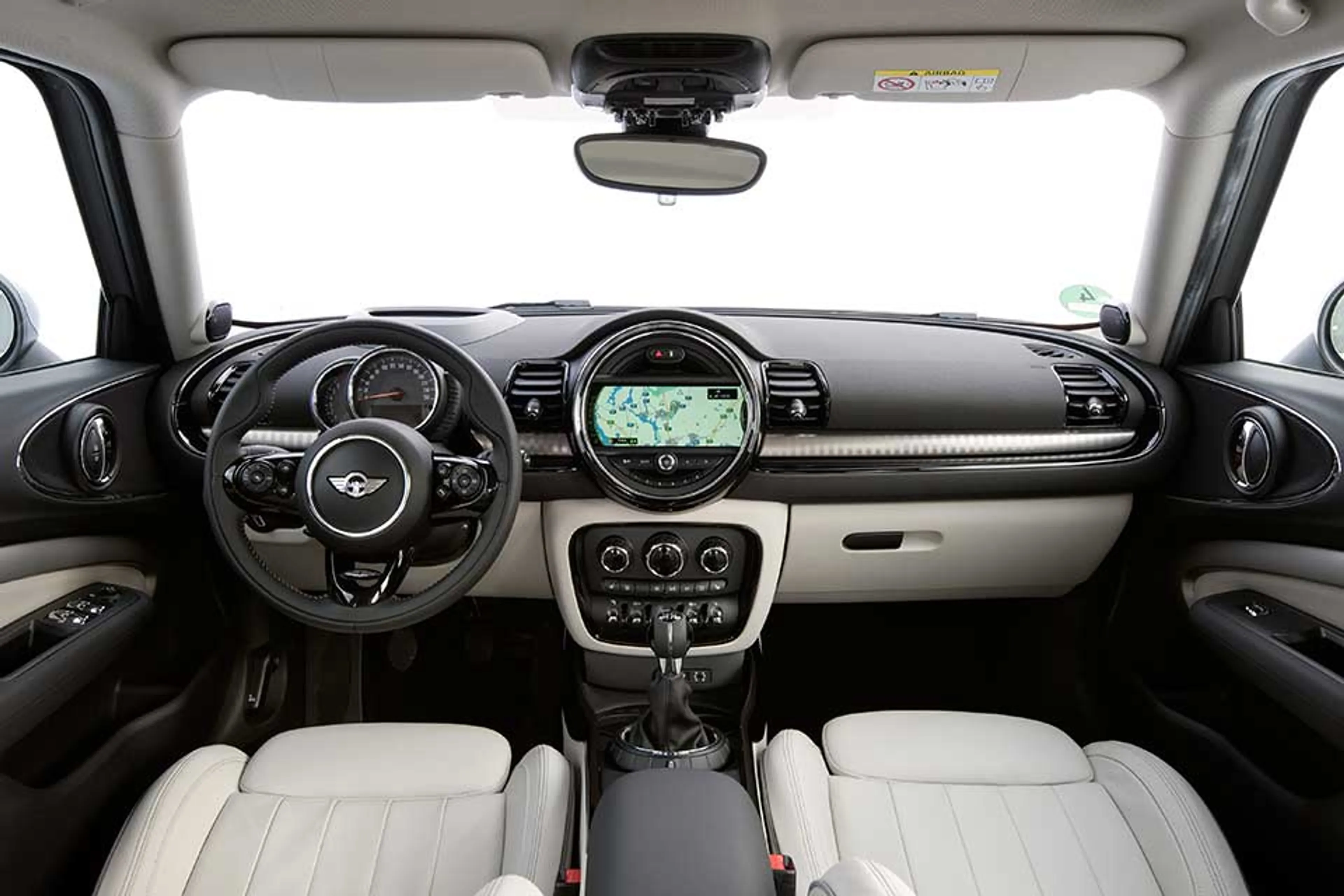 2016 Mini Clubman Cooper AT thumbnail 3