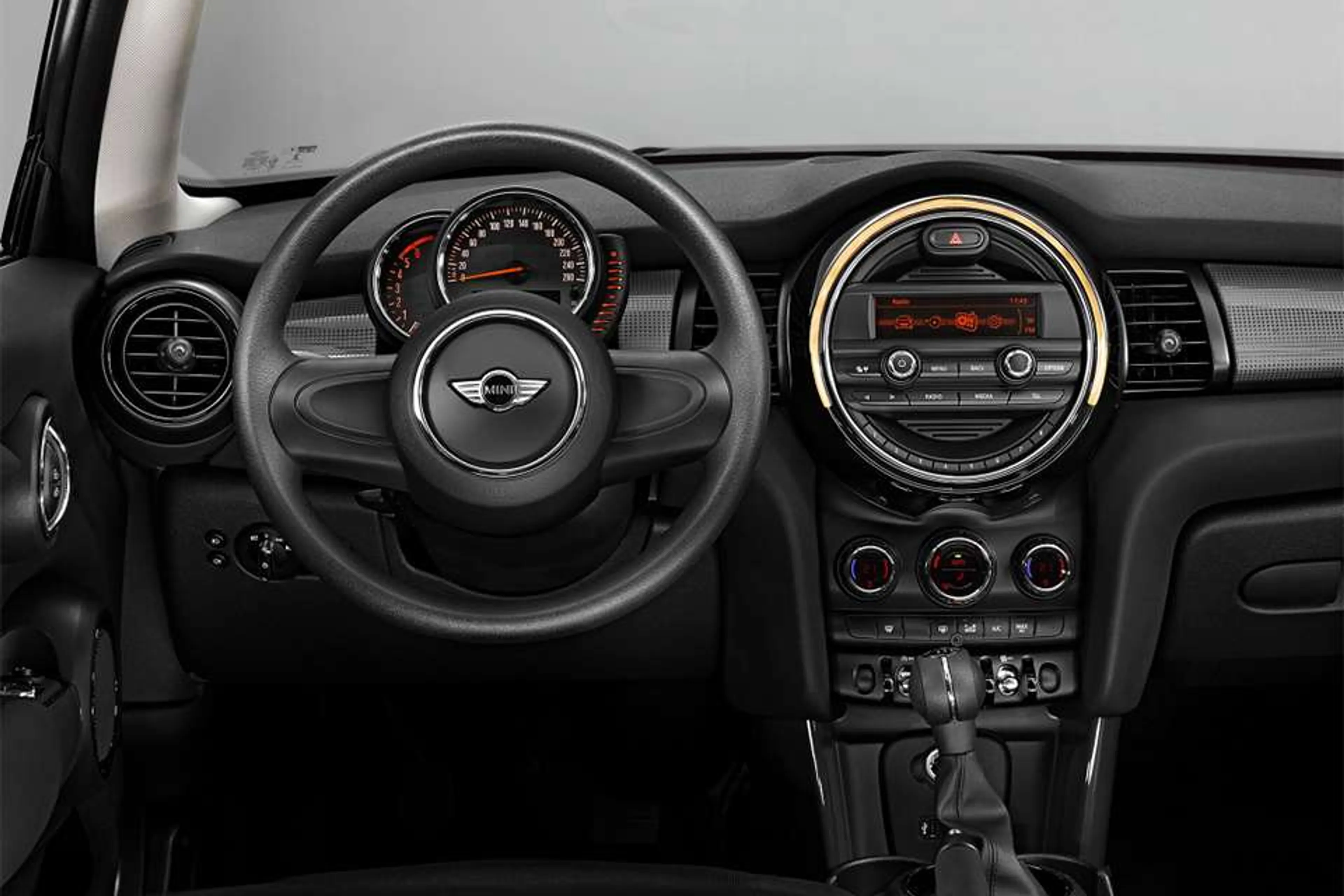 Mini One 5-Door thumbnail 3