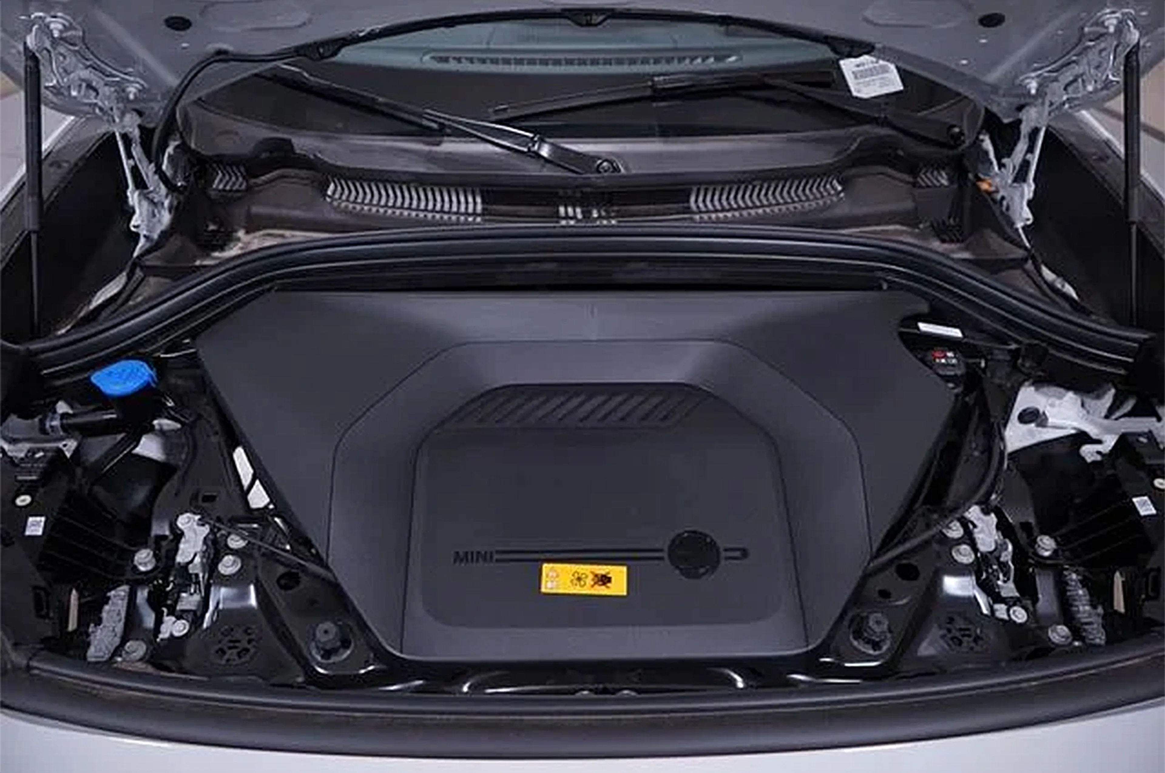 Mini Countryman Electric thumbnail 4