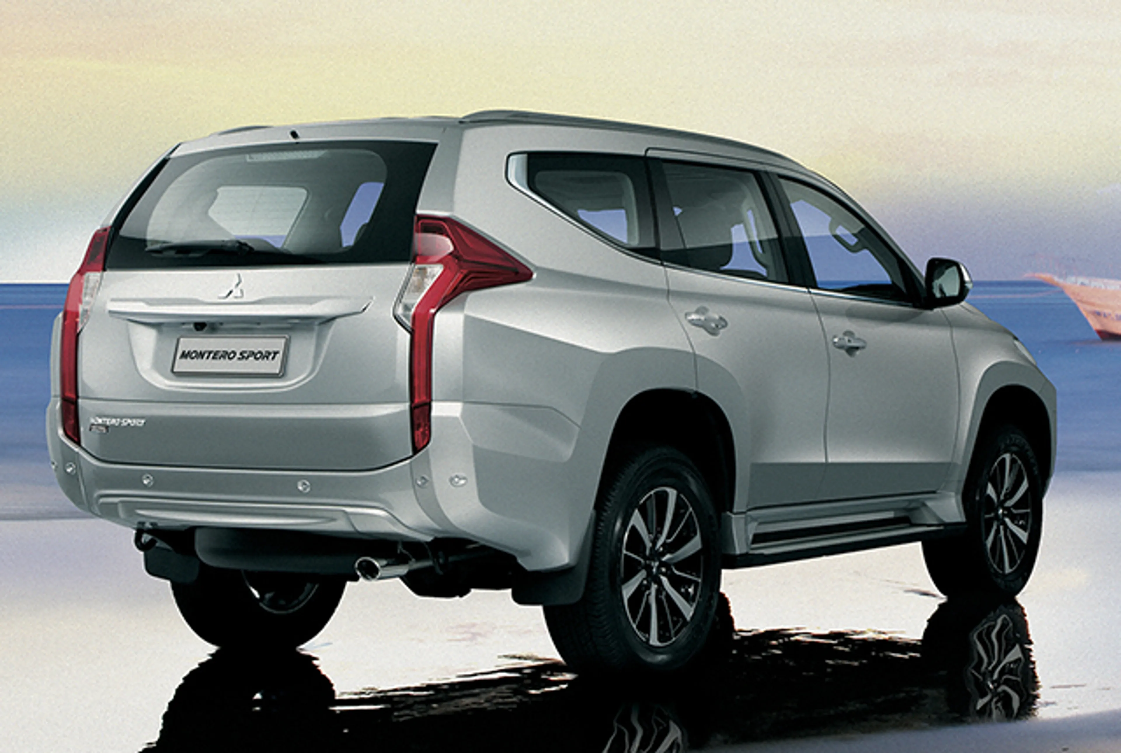 2016 Mitsubishi Montero Sport 2.4 GLX MT thumbnail 2