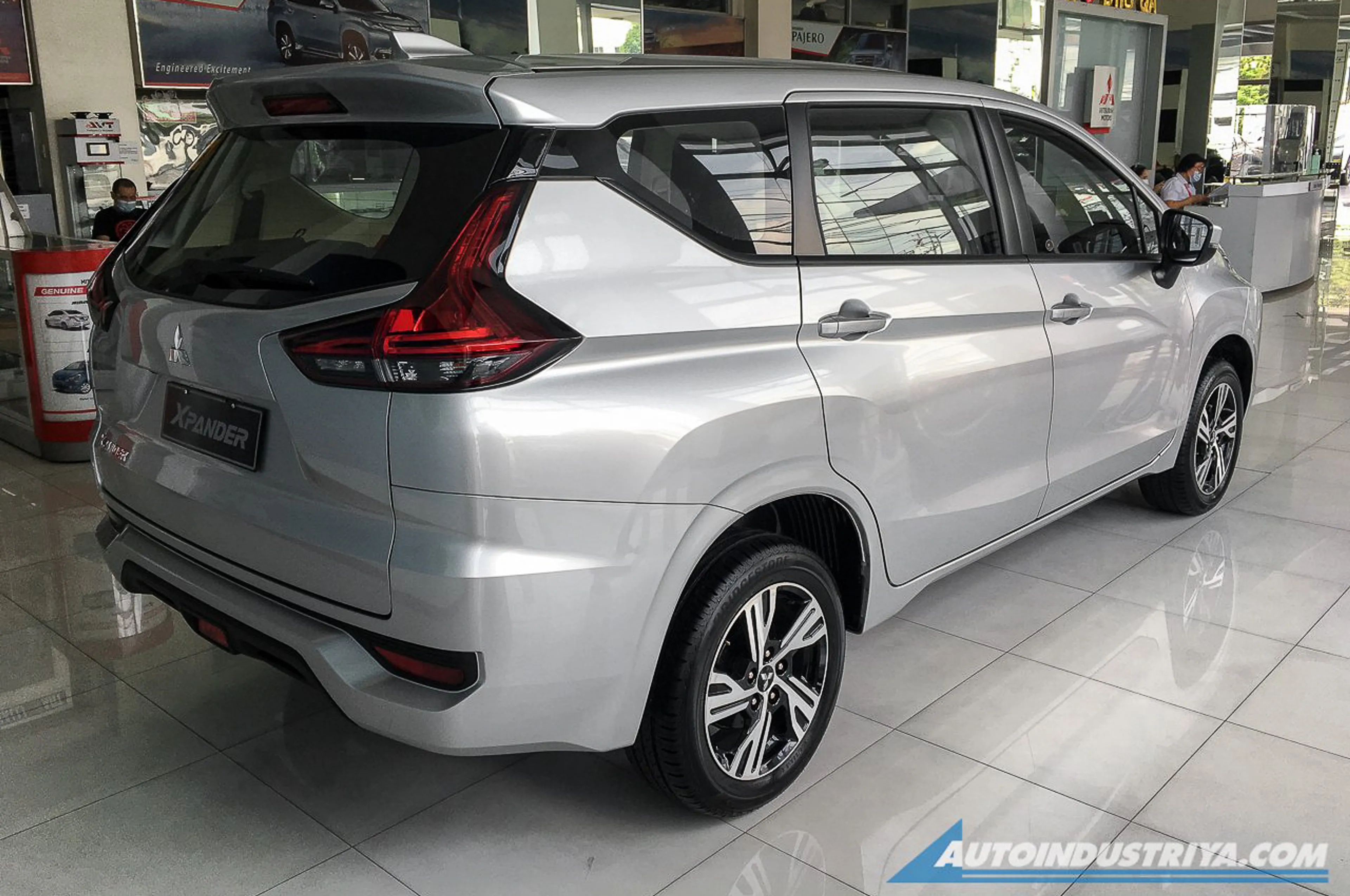 2021 Mitsubishi Xpander 1.5L GLS A/T thumbnail 2