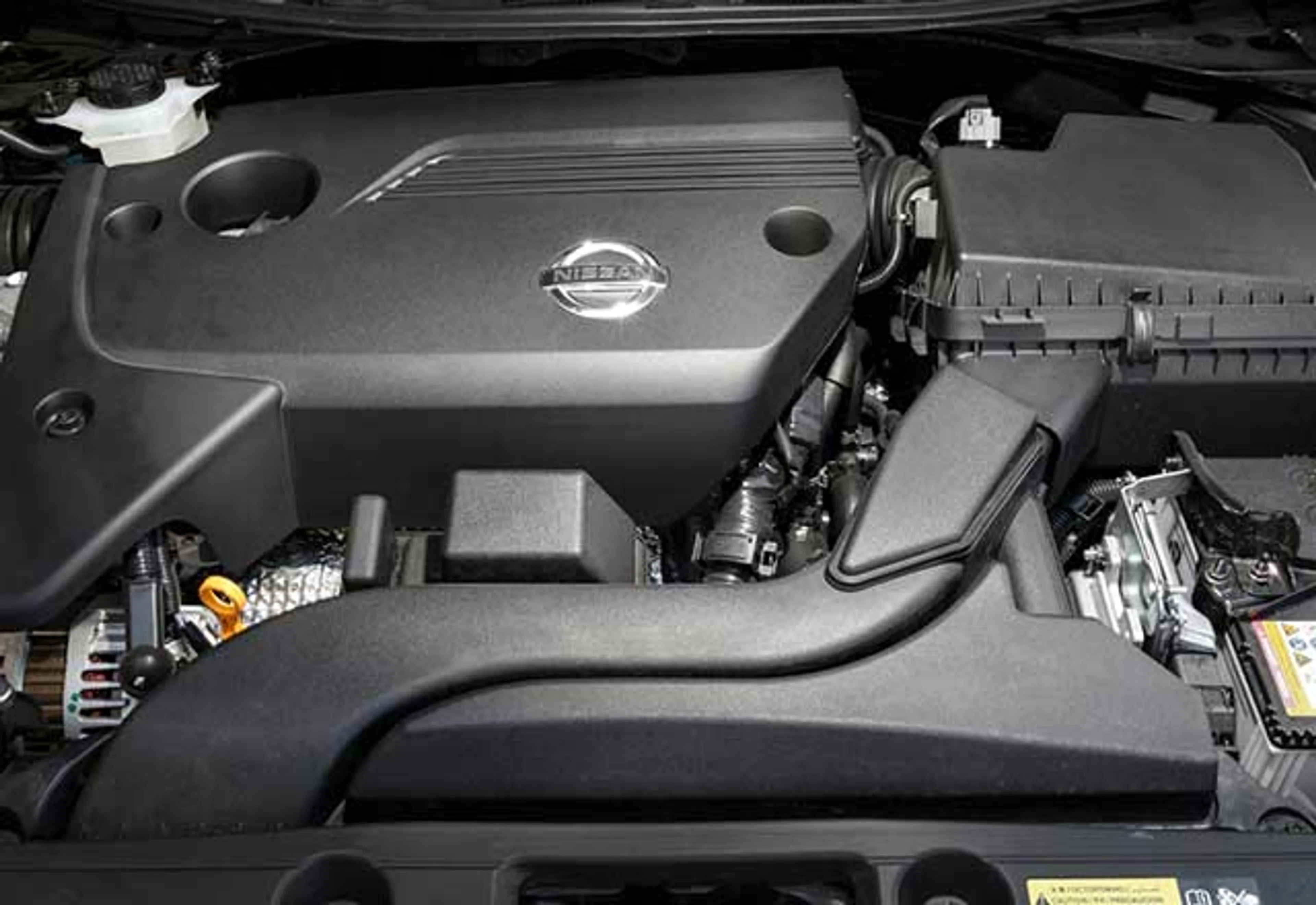 2015 Nissan Altima 2.5L SV CVT thumbnail 4