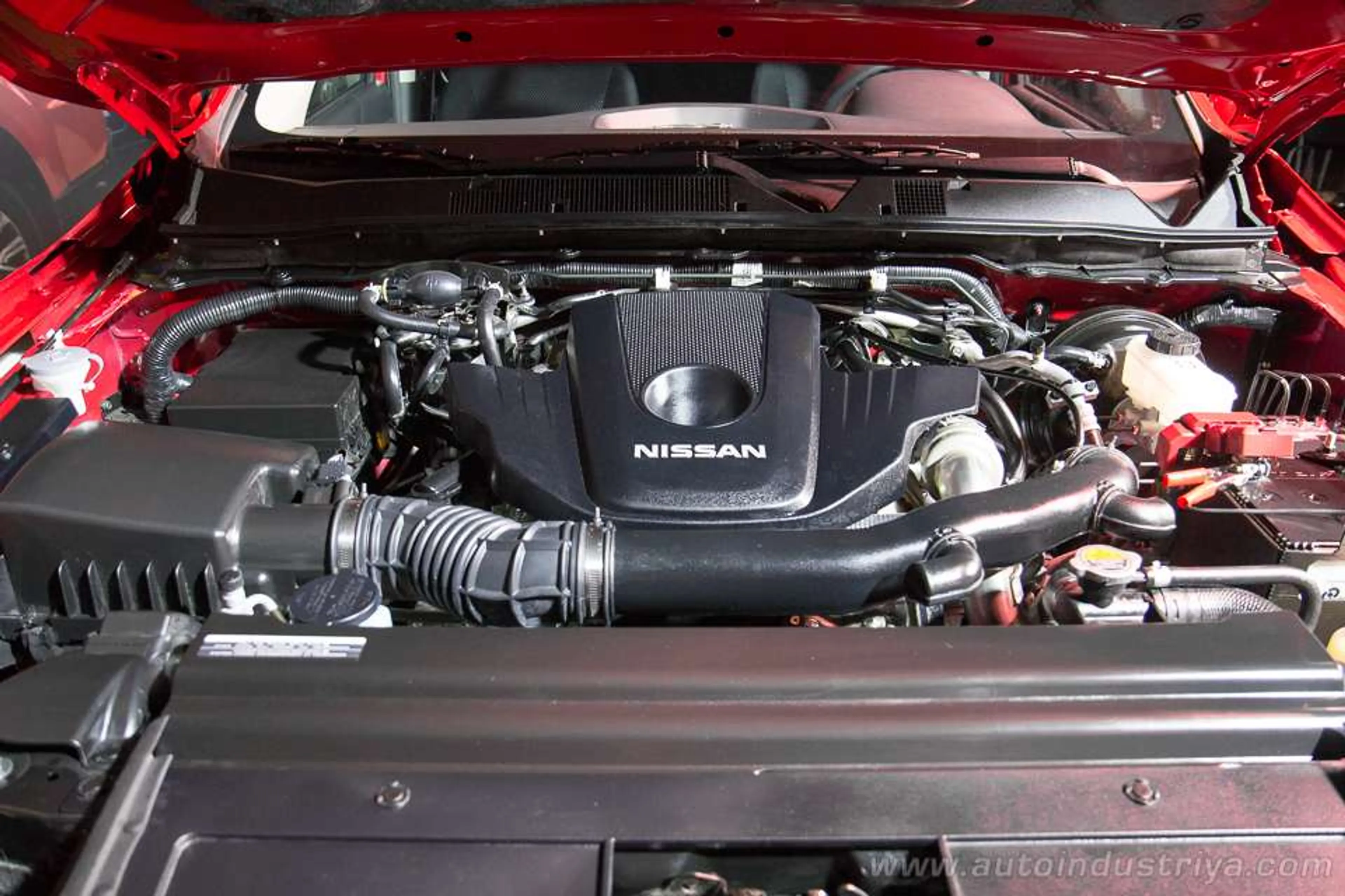 2018 Nissan Terra 2.5 EL 4x2 6MT thumbnail 4