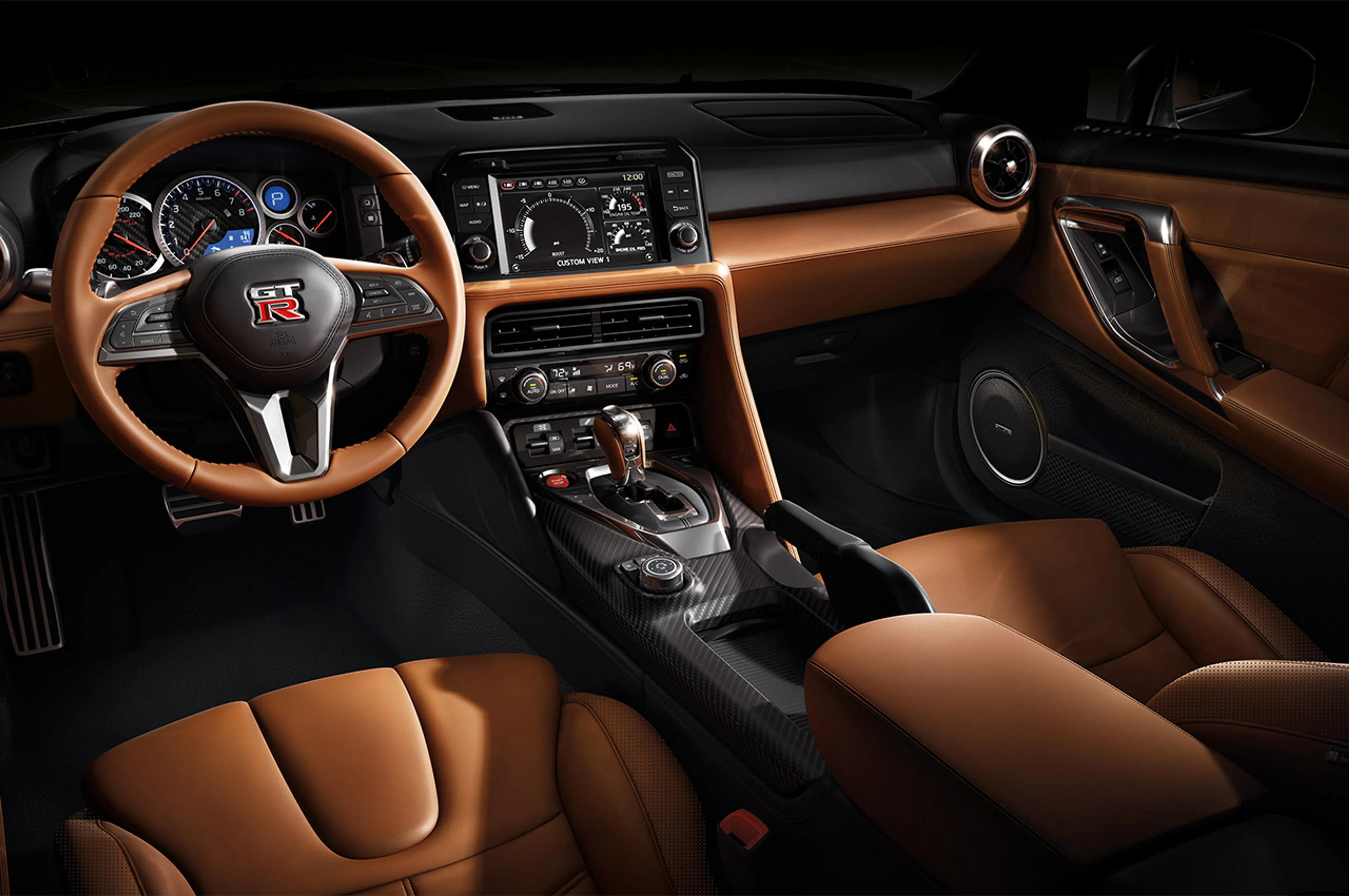 2020 Nissan GT-R Premium thumbnail 3