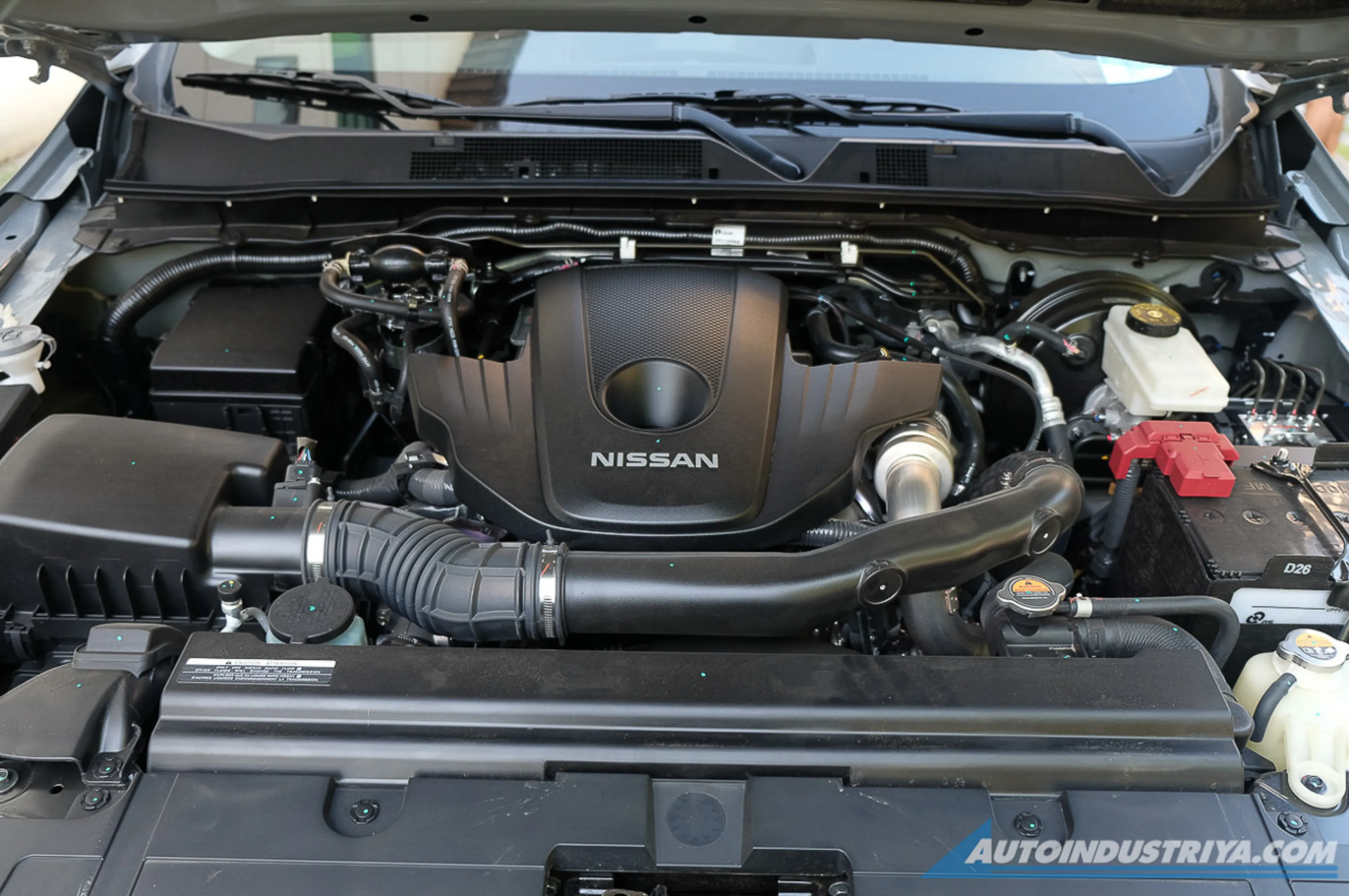 Nissan Navara thumbnail 4