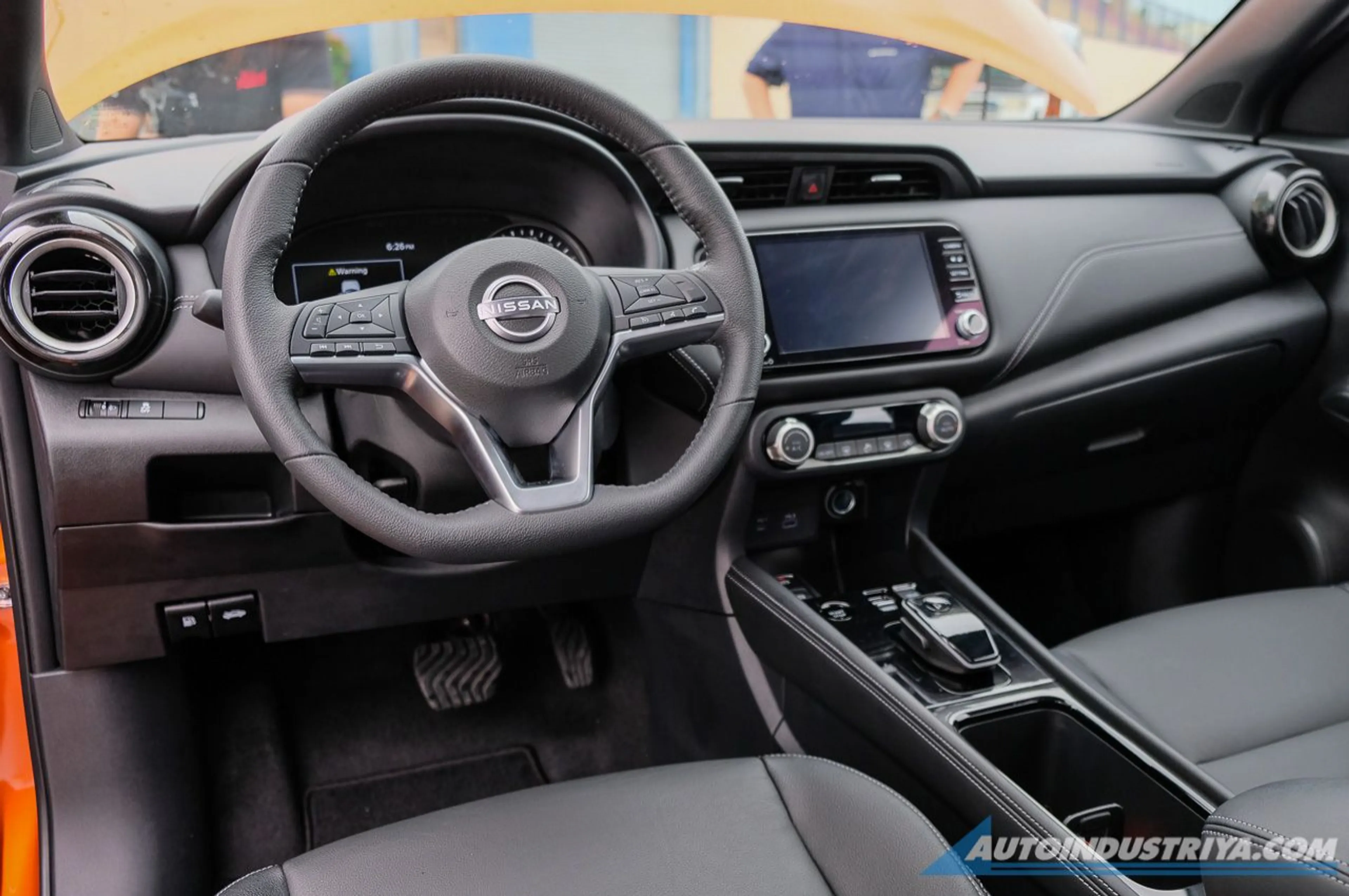 Nissan Kicks e-Power thumbnail 3