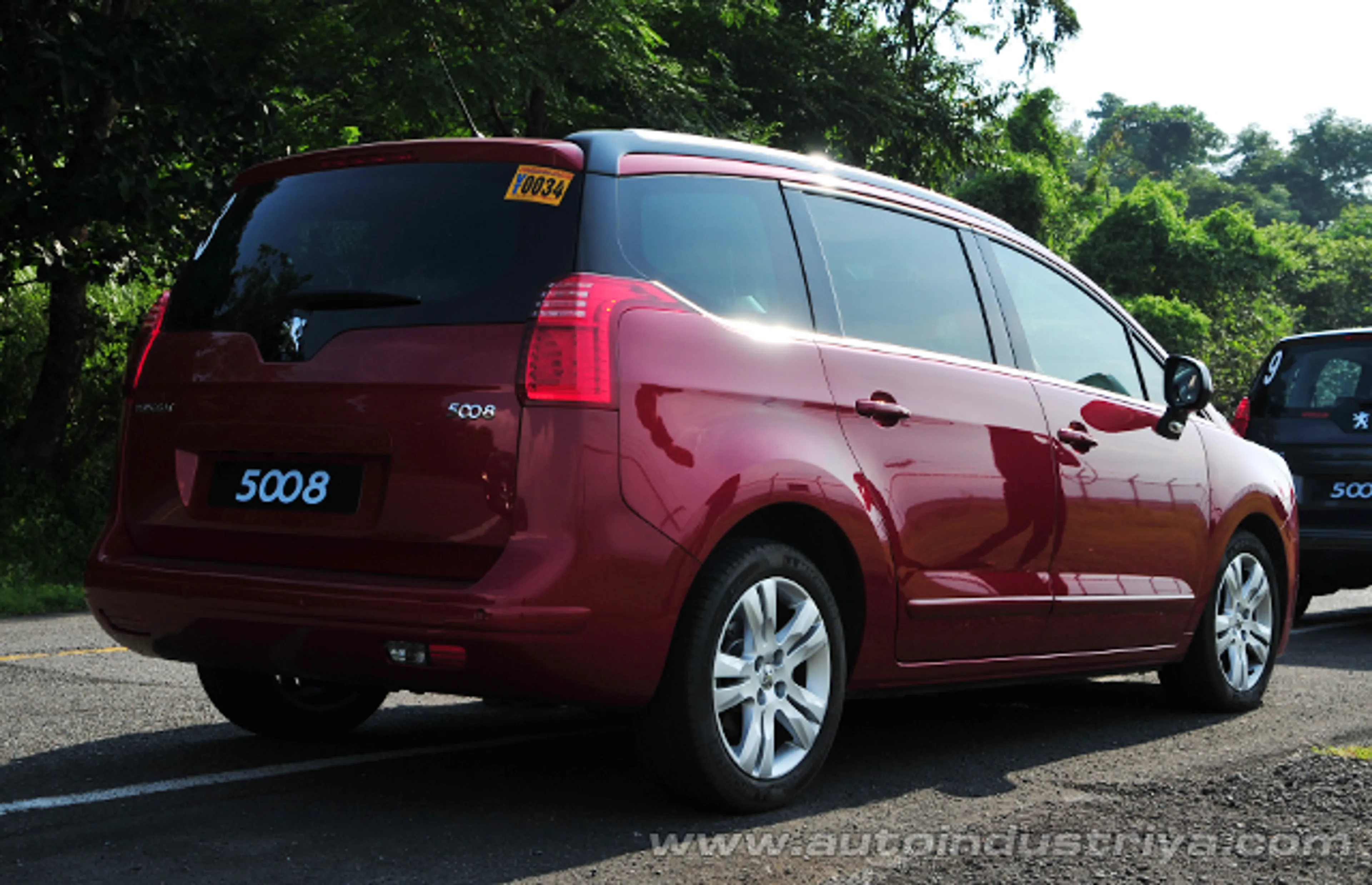 2015 Peugeot 5008 2.0 HDI Allure Hatchback AT Dsl thumbnail 2