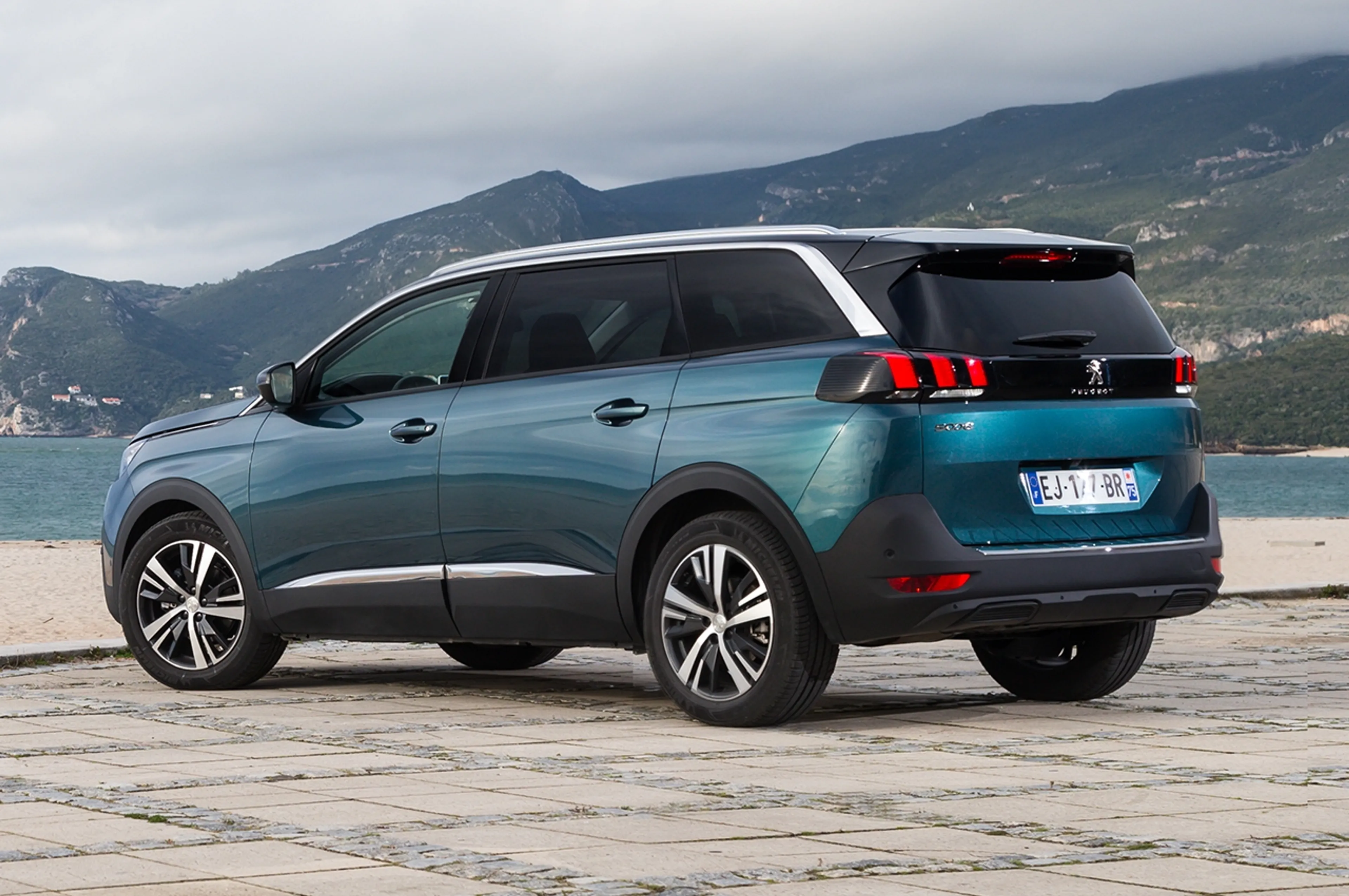 2019 Peugeot 5008 1.6 THP thumbnail 2