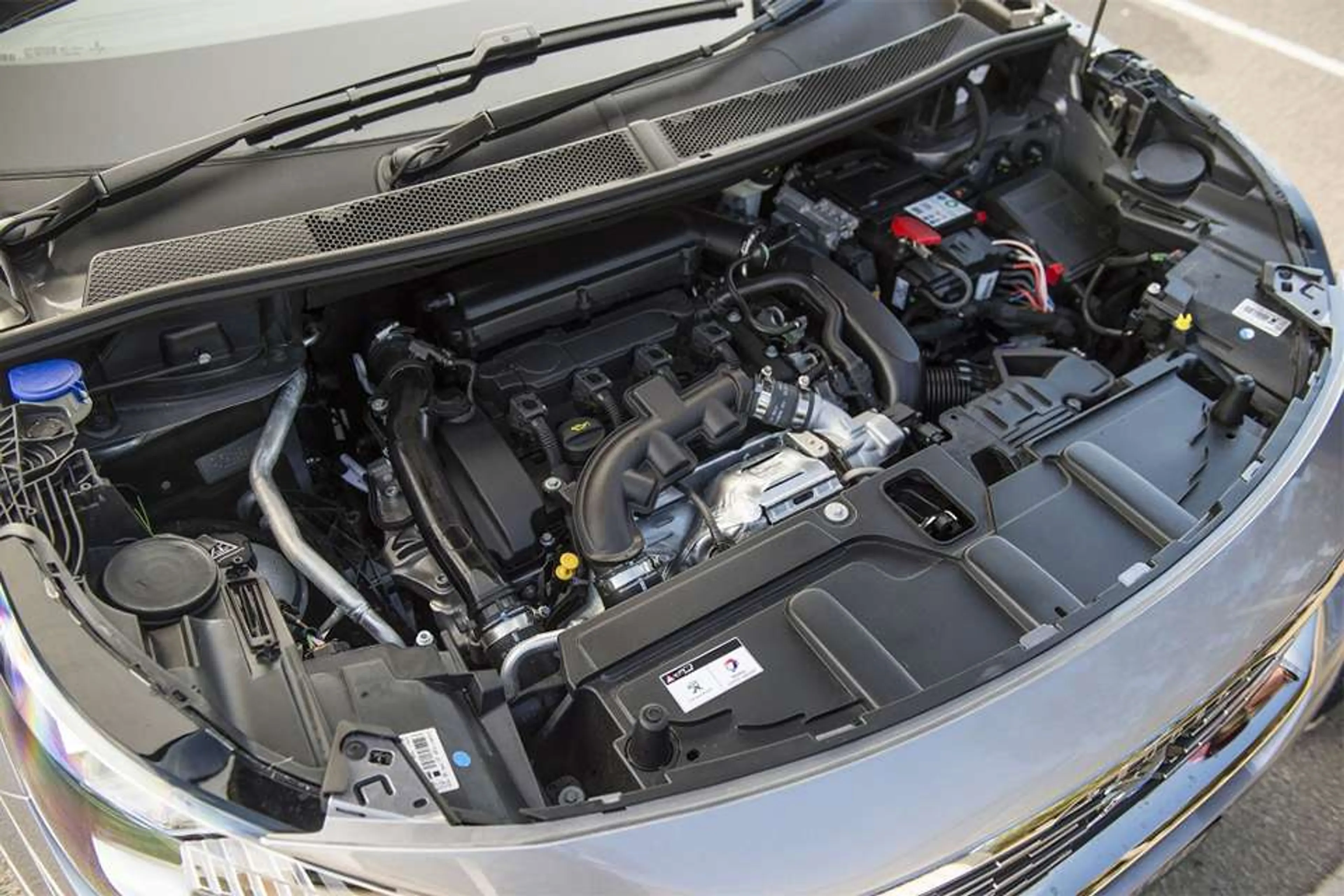 2019 Peugeot 5008 1.6 THP thumbnail 4