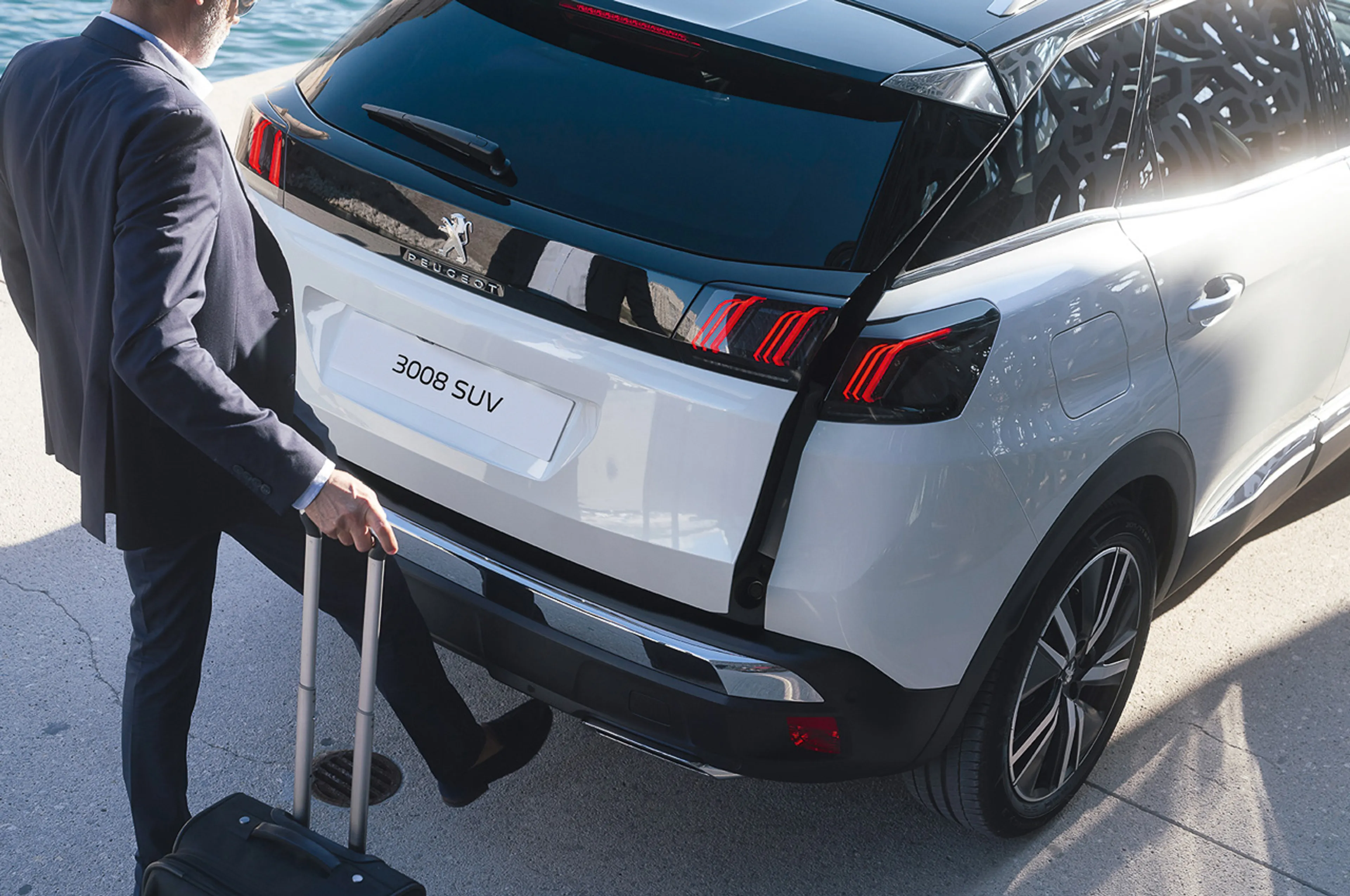 2022 Peugeot 3008 1.6L THP 6AT thumbnail 4