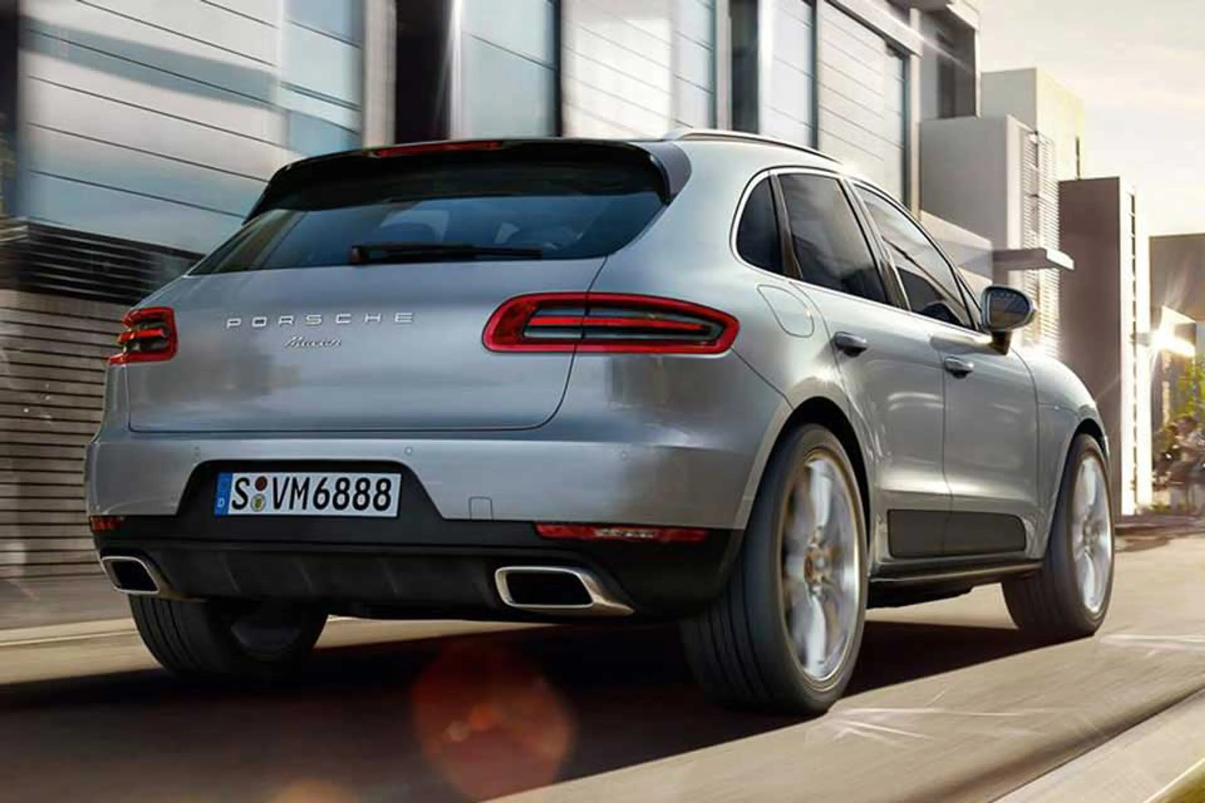 2015 Porsche Macan Turbo thumbnail 2